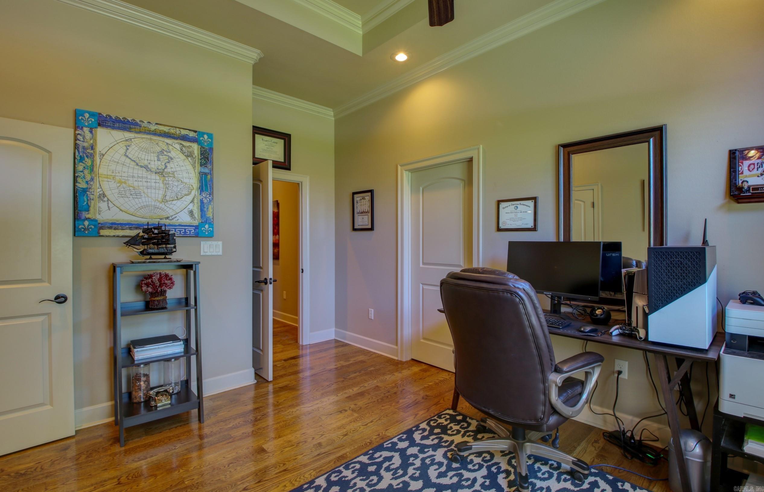 WOODLANDS EDGE - Residential