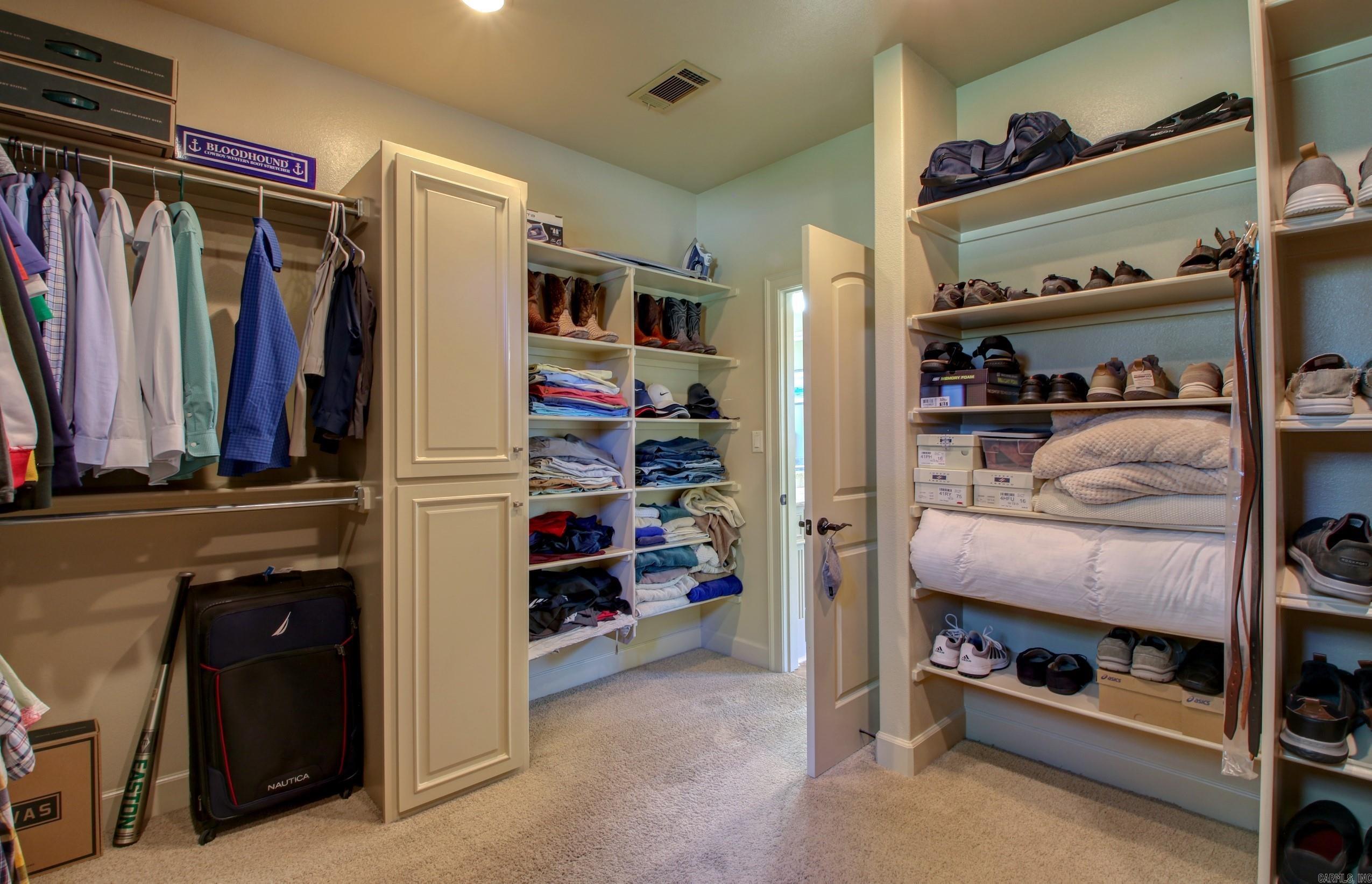 WOODLANDS EDGE - Residential