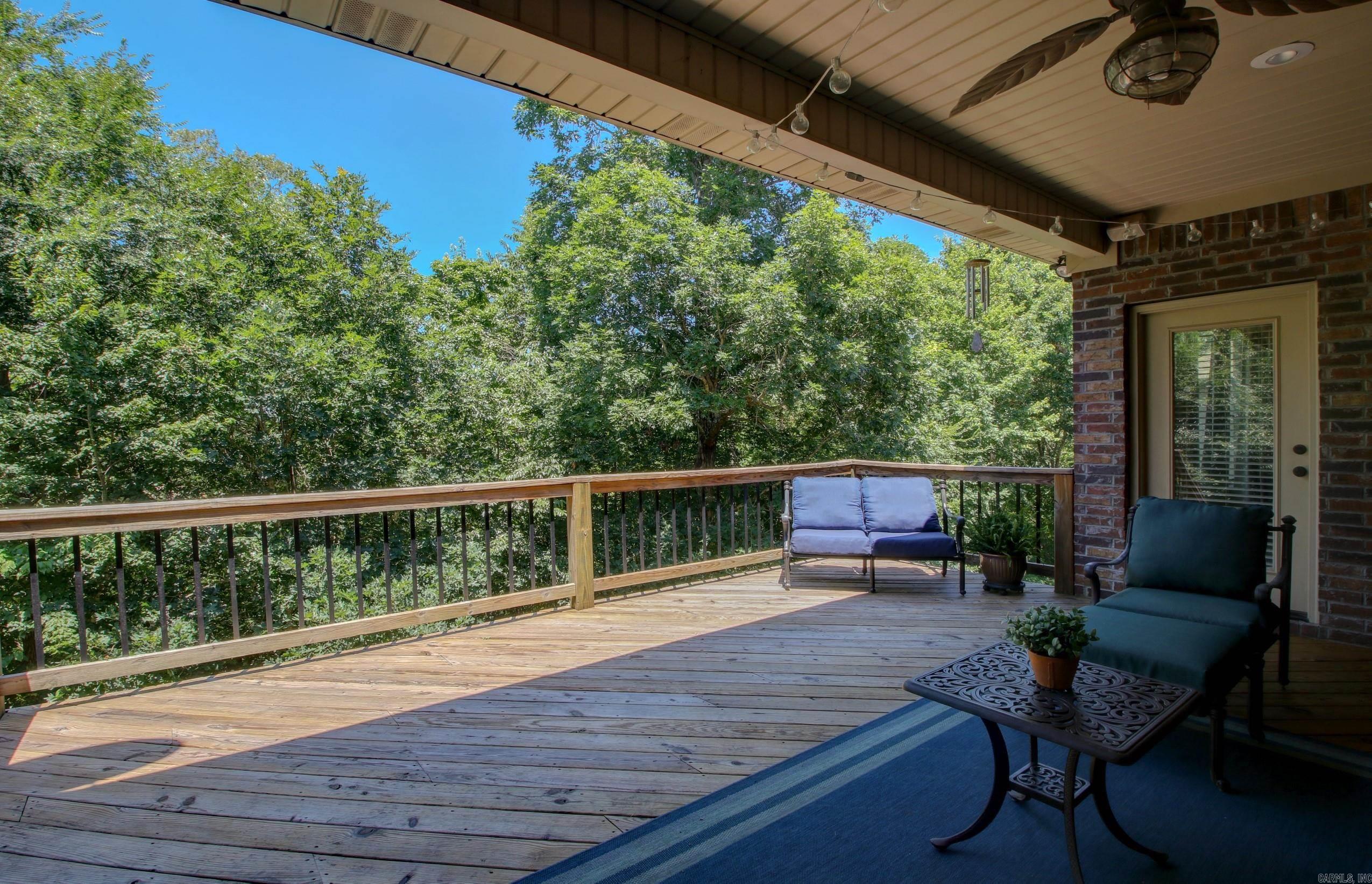 WOODLANDS EDGE - Residential