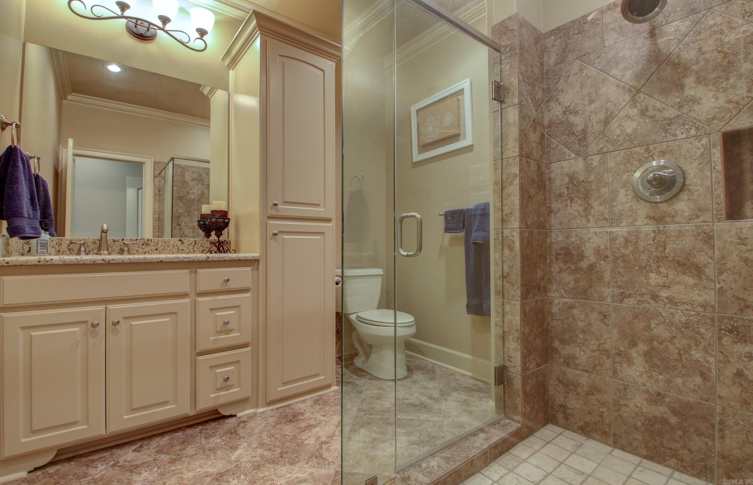 WOODLANDS EDGE - Residential