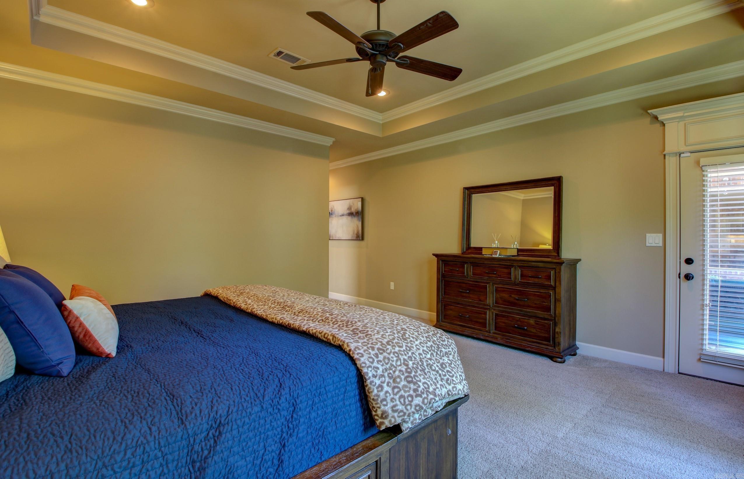 WOODLANDS EDGE - Residential