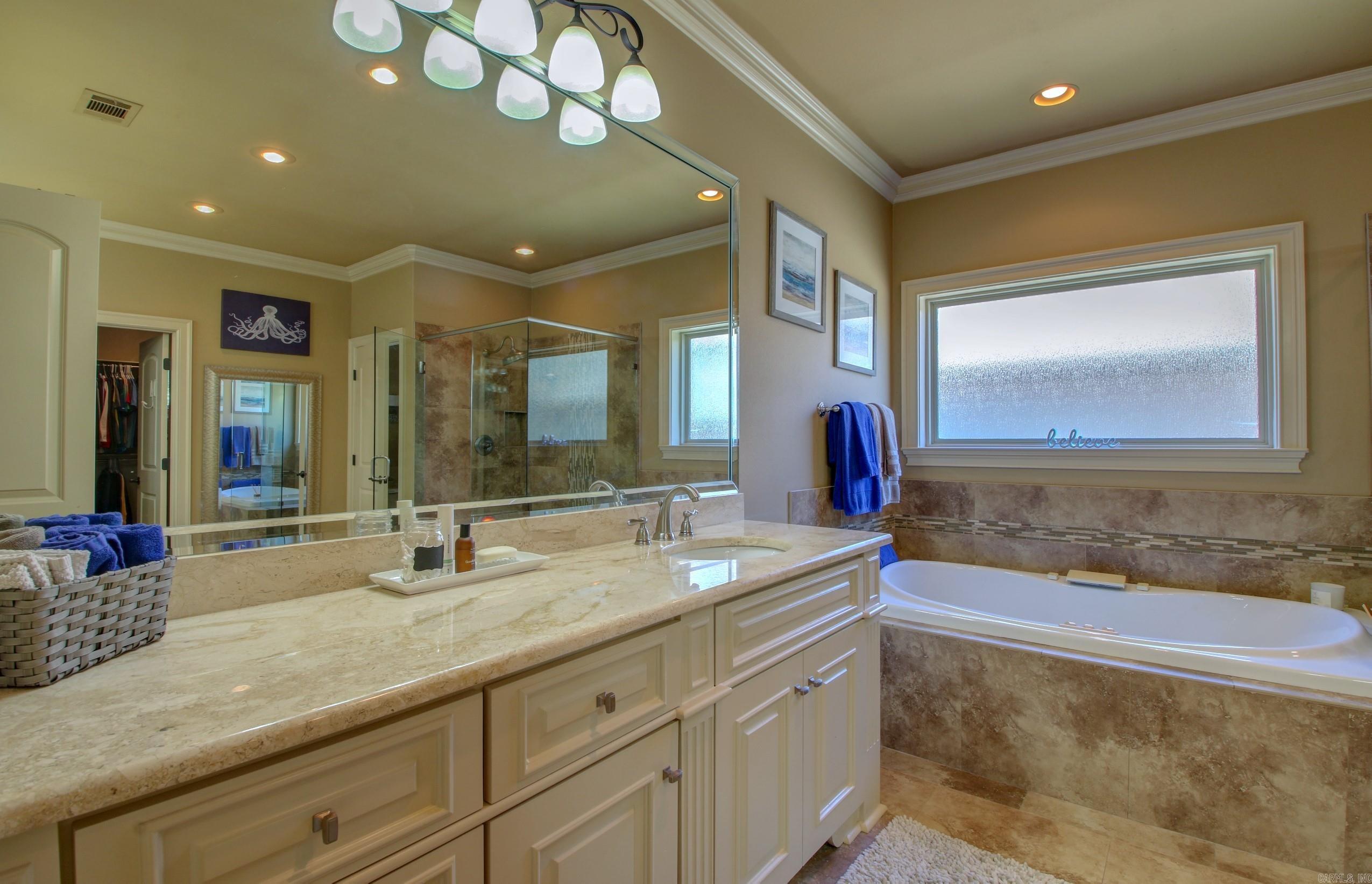 WOODLANDS EDGE - Residential