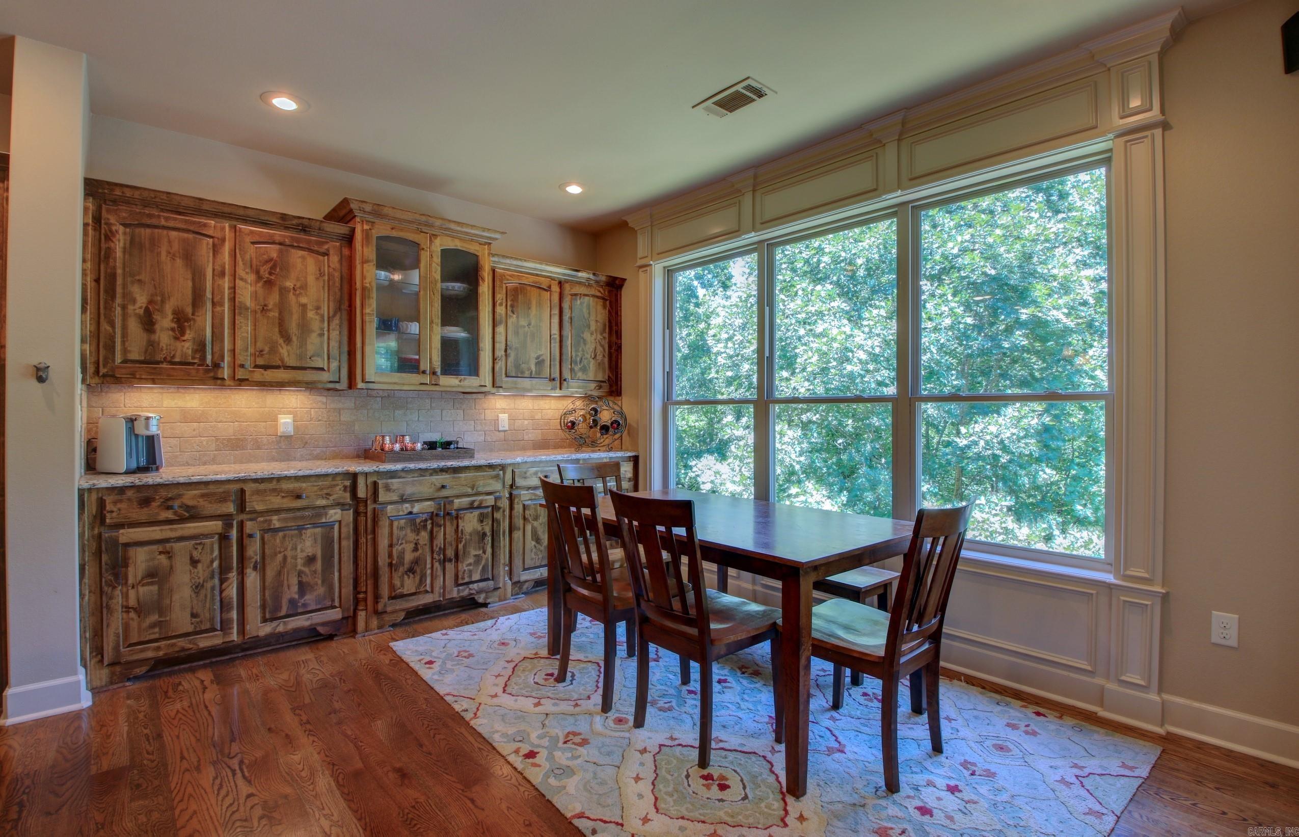 WOODLANDS EDGE - Residential