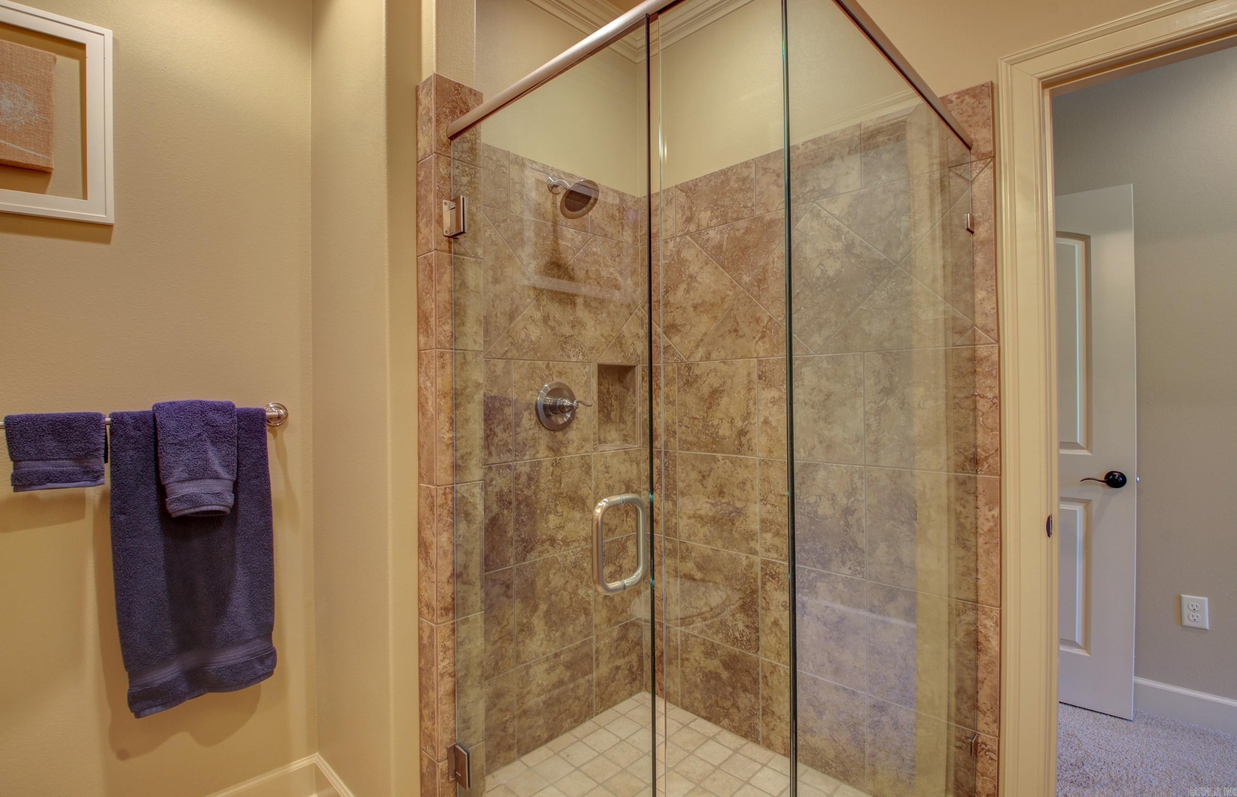 WOODLANDS EDGE - Residential