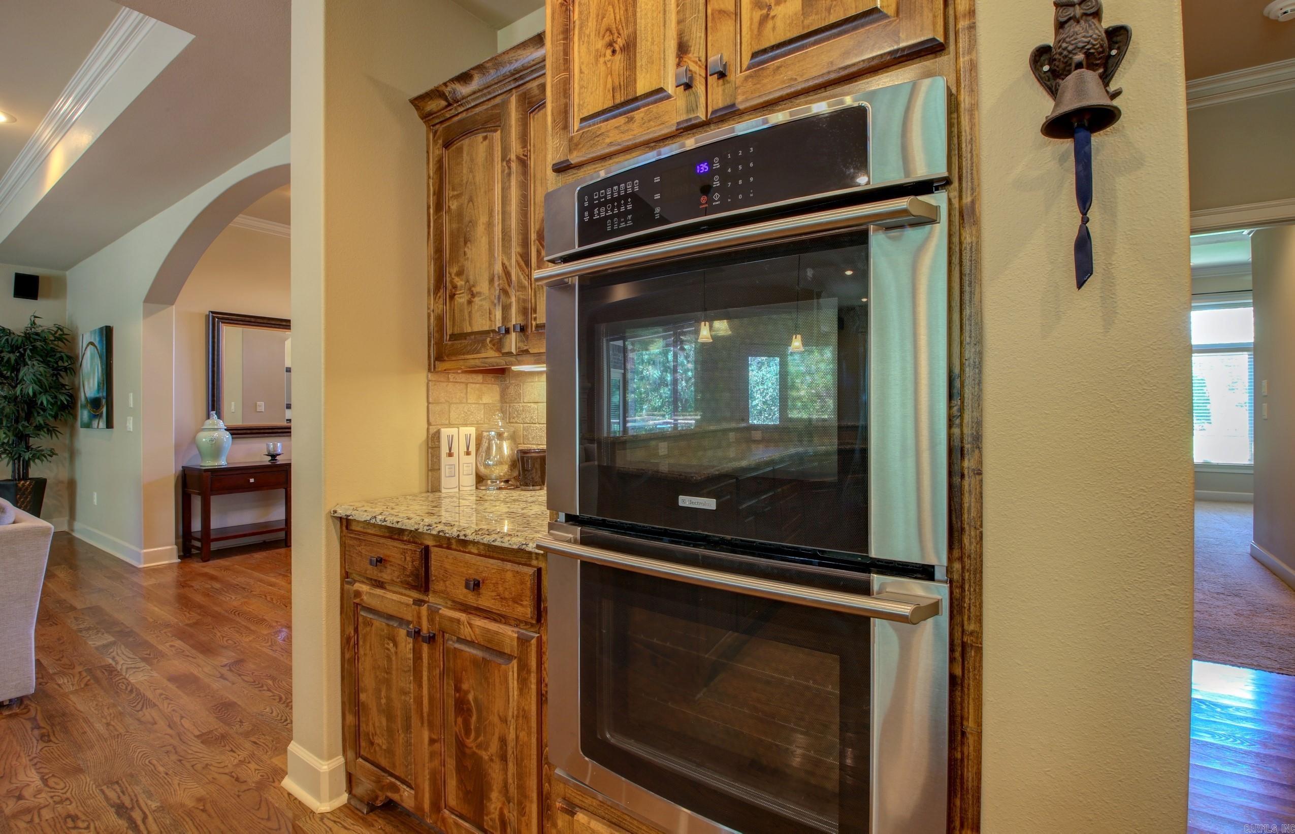 WOODLANDS EDGE - Residential