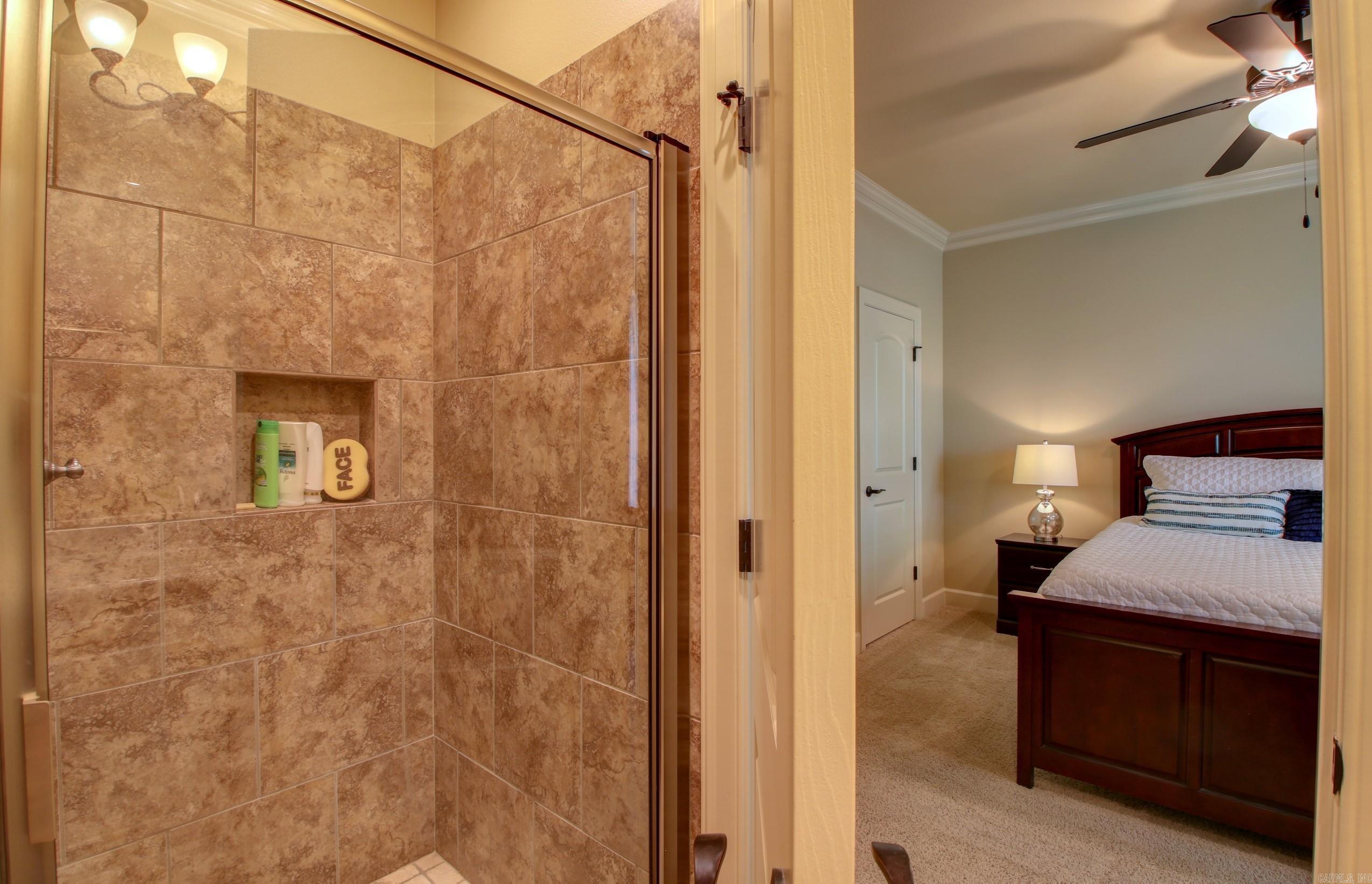 WOODLANDS EDGE - Residential