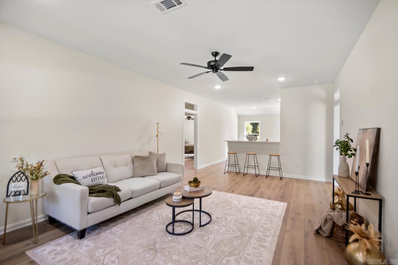 HORTON HILLS - Residential