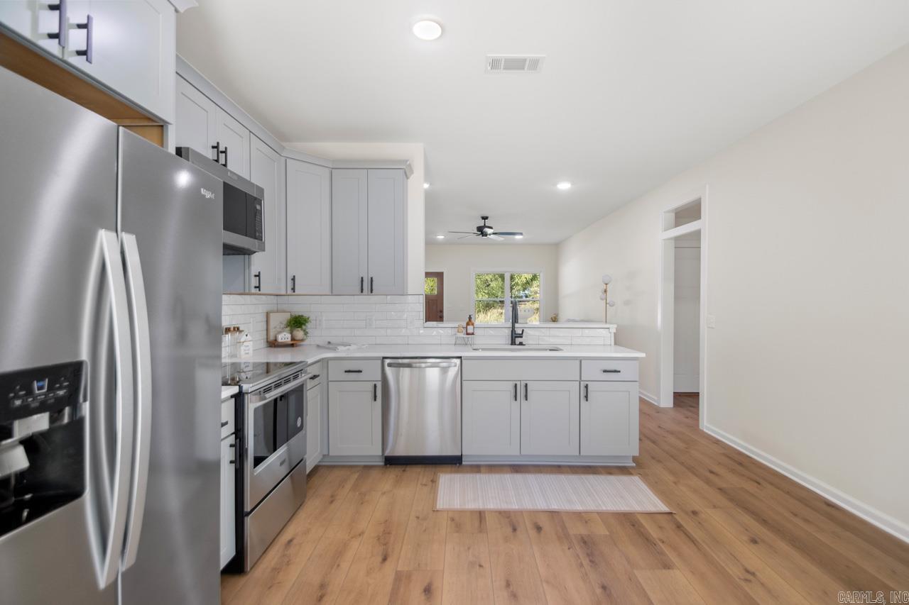 HORTON HILLS - Residential