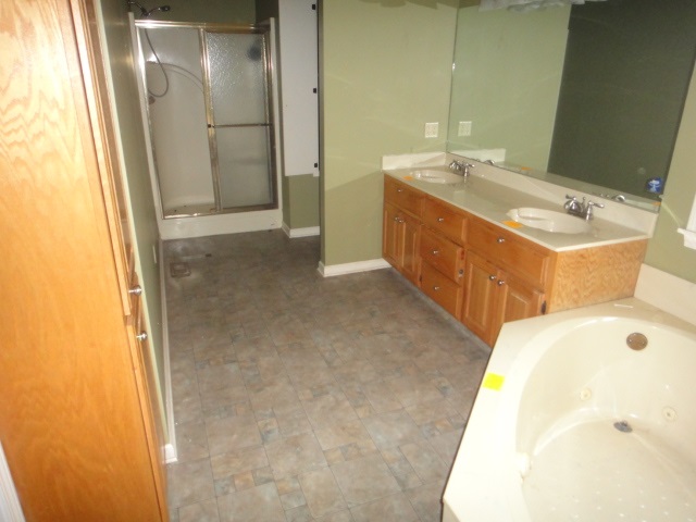 EDGEWATER ADDN - Residential