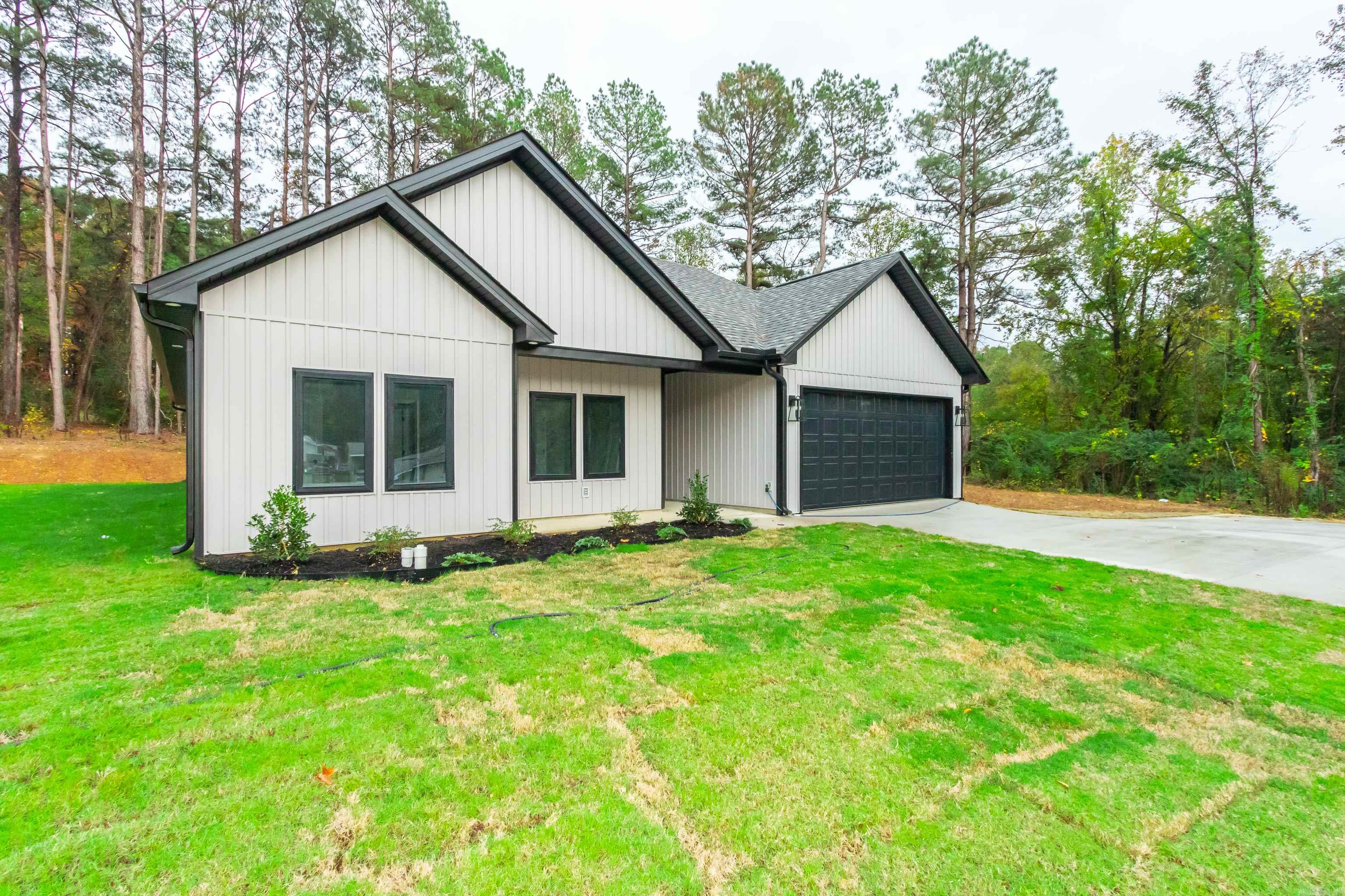 SORRELLS & DEWOODY ADD - Residential