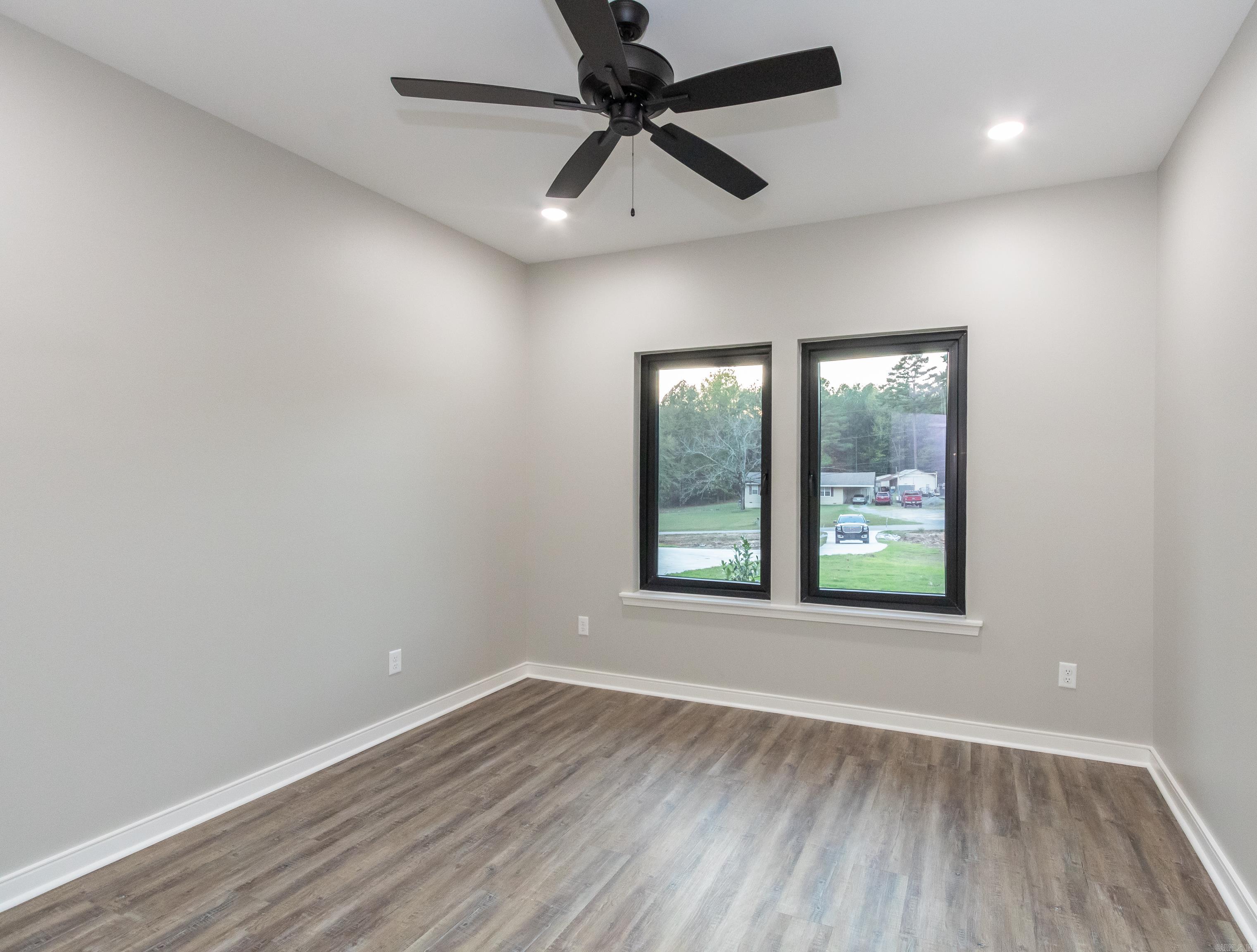 SORRELLS & DEWOODY ADD - Residential