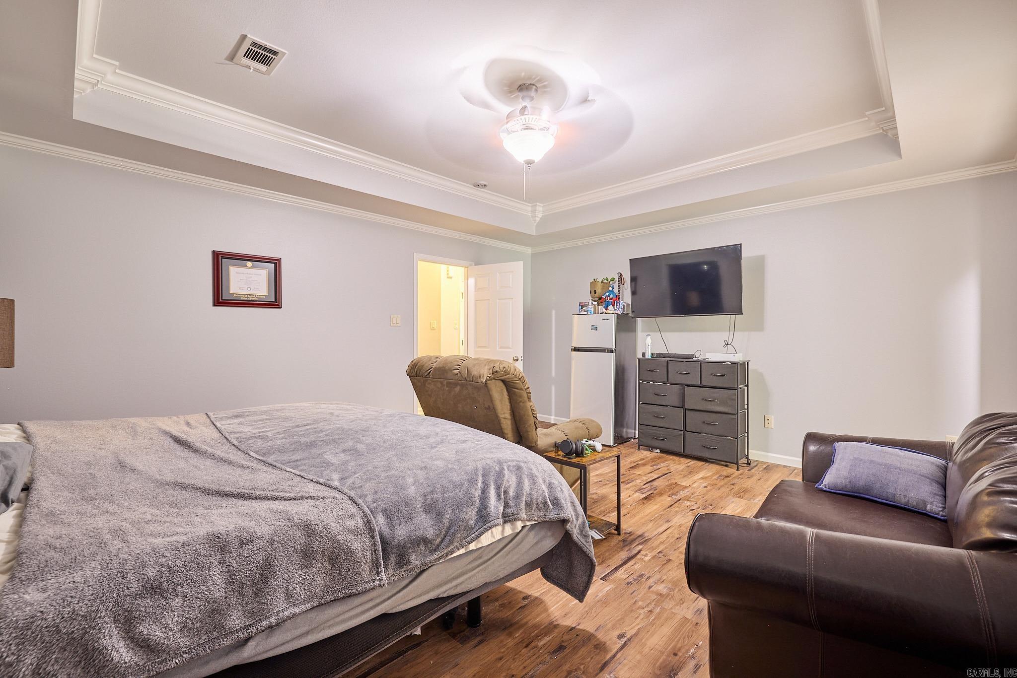 HICKORY SPRINGS - Residential