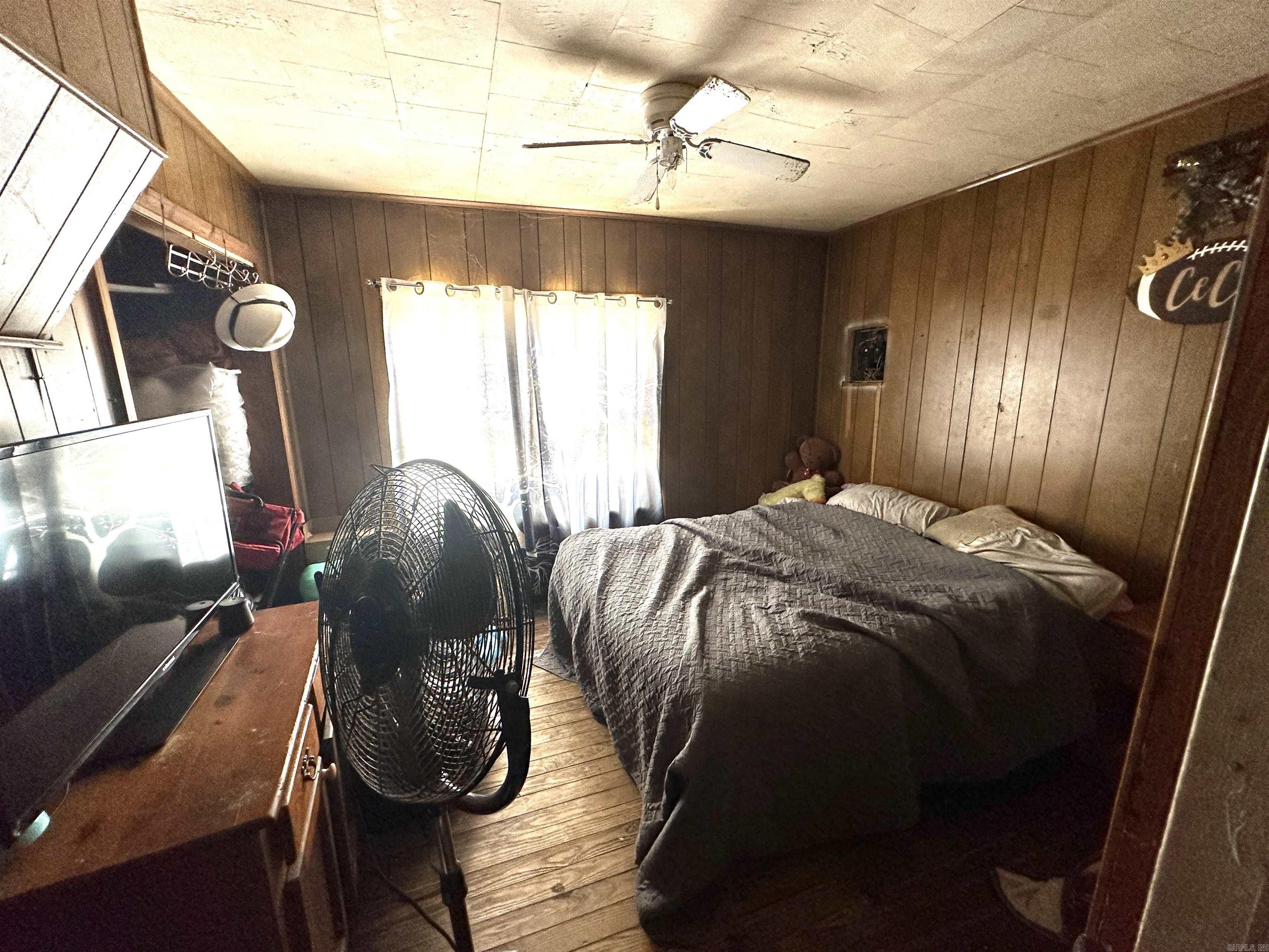 POINSETT LUMBAR & MFG - Residential