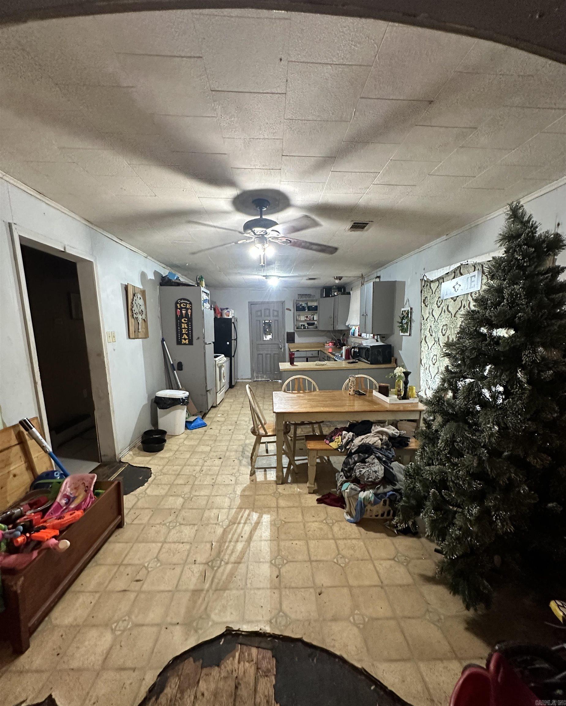 POINSETT LUMBAR & MFG - Residential