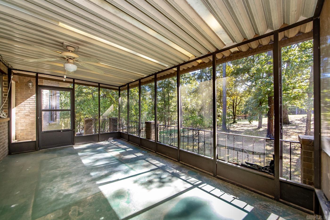 INDIAN HILLS - Residential