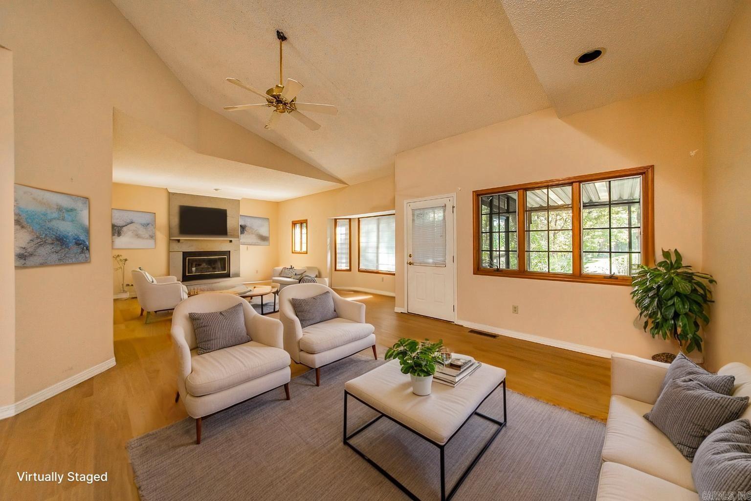 INDIAN HILLS - Residential