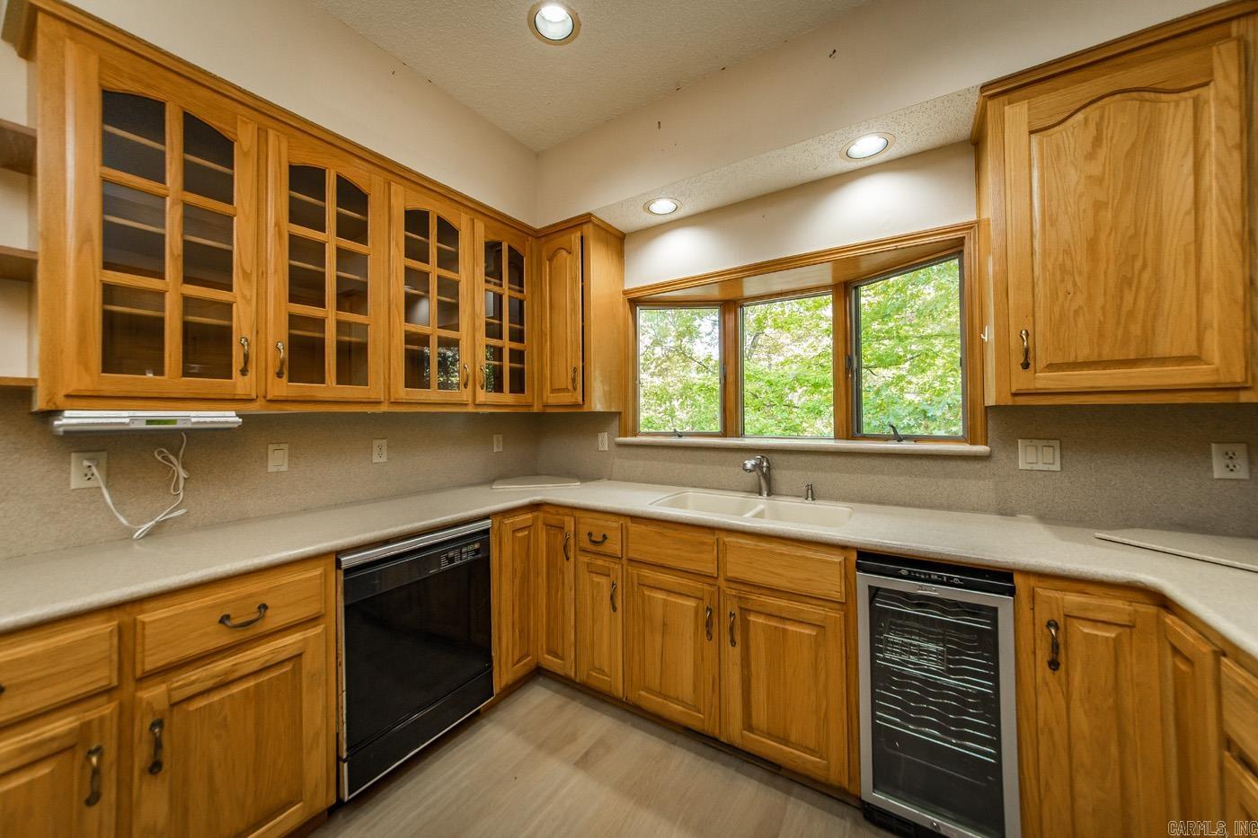 INDIAN HILLS - Residential