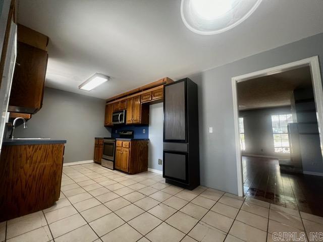 Rolling Brook - Residential Lease