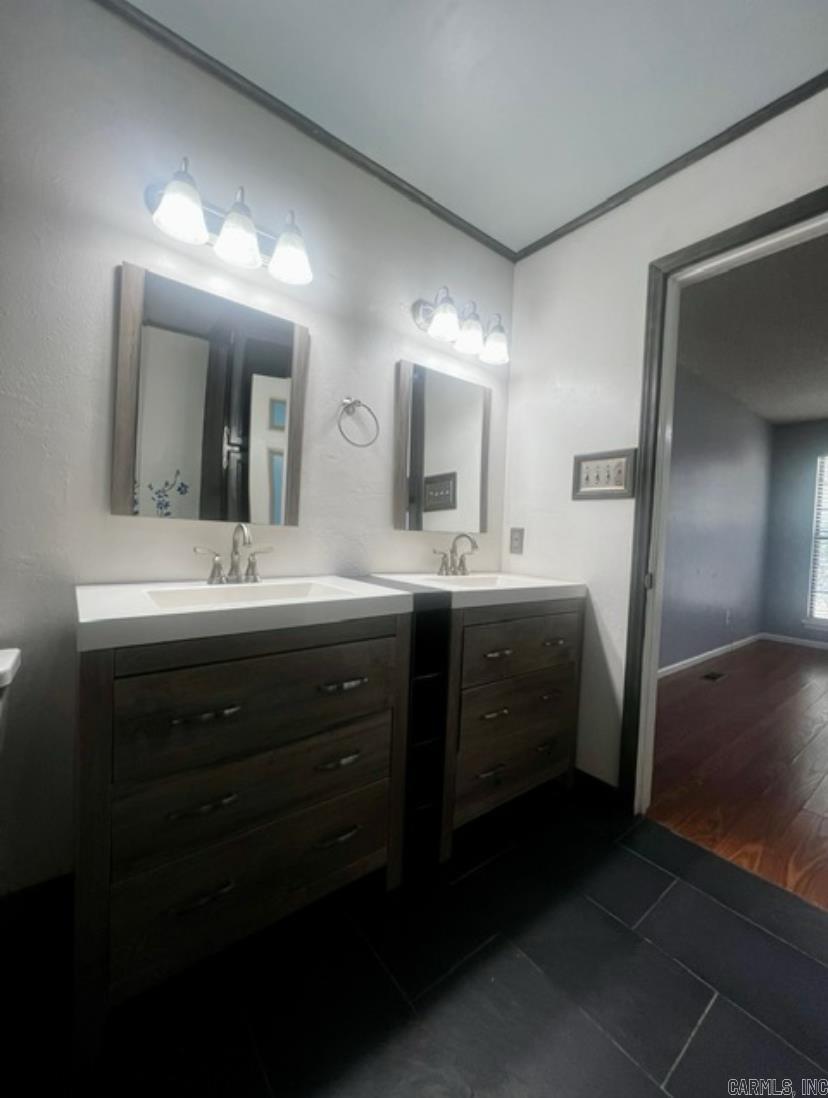 Rolling Brook - Residential Lease