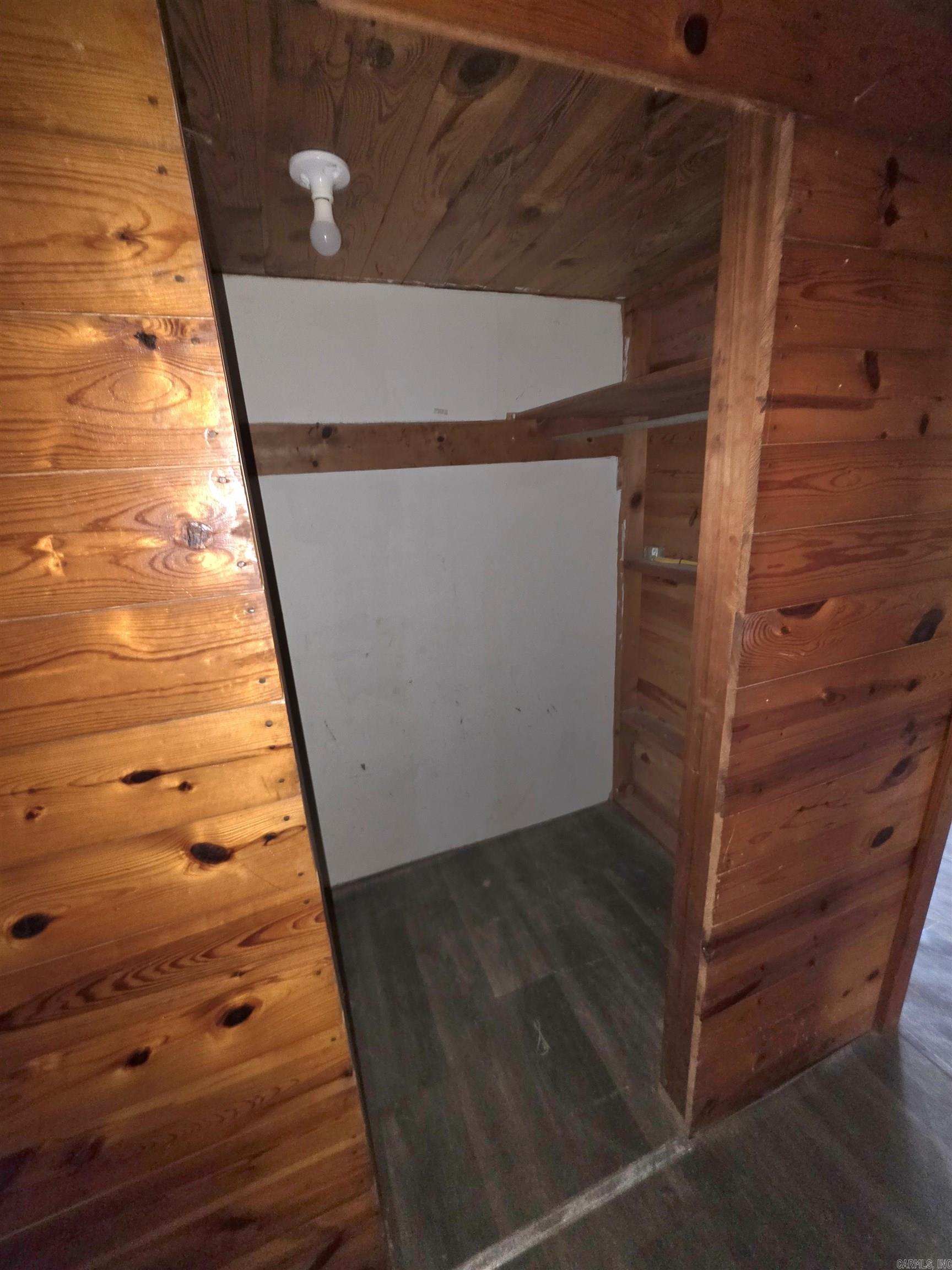 REEVES PINE GROVE - Residential