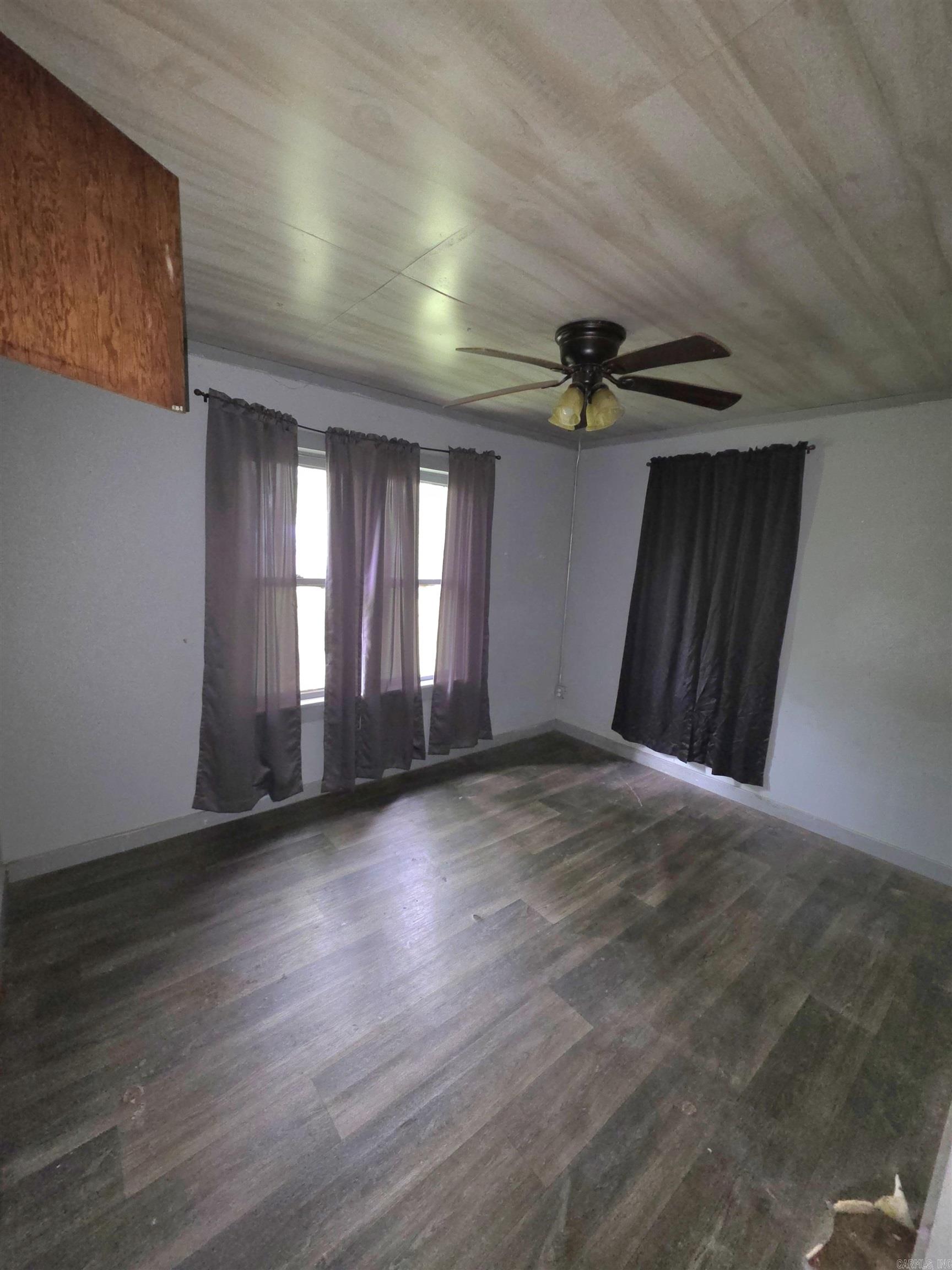 REEVES PINE GROVE - Residential