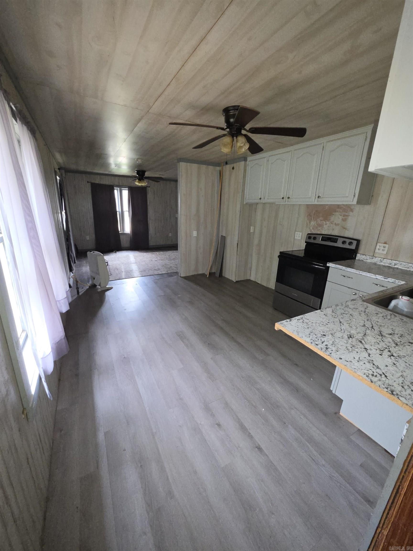 REEVES PINE GROVE - Residential