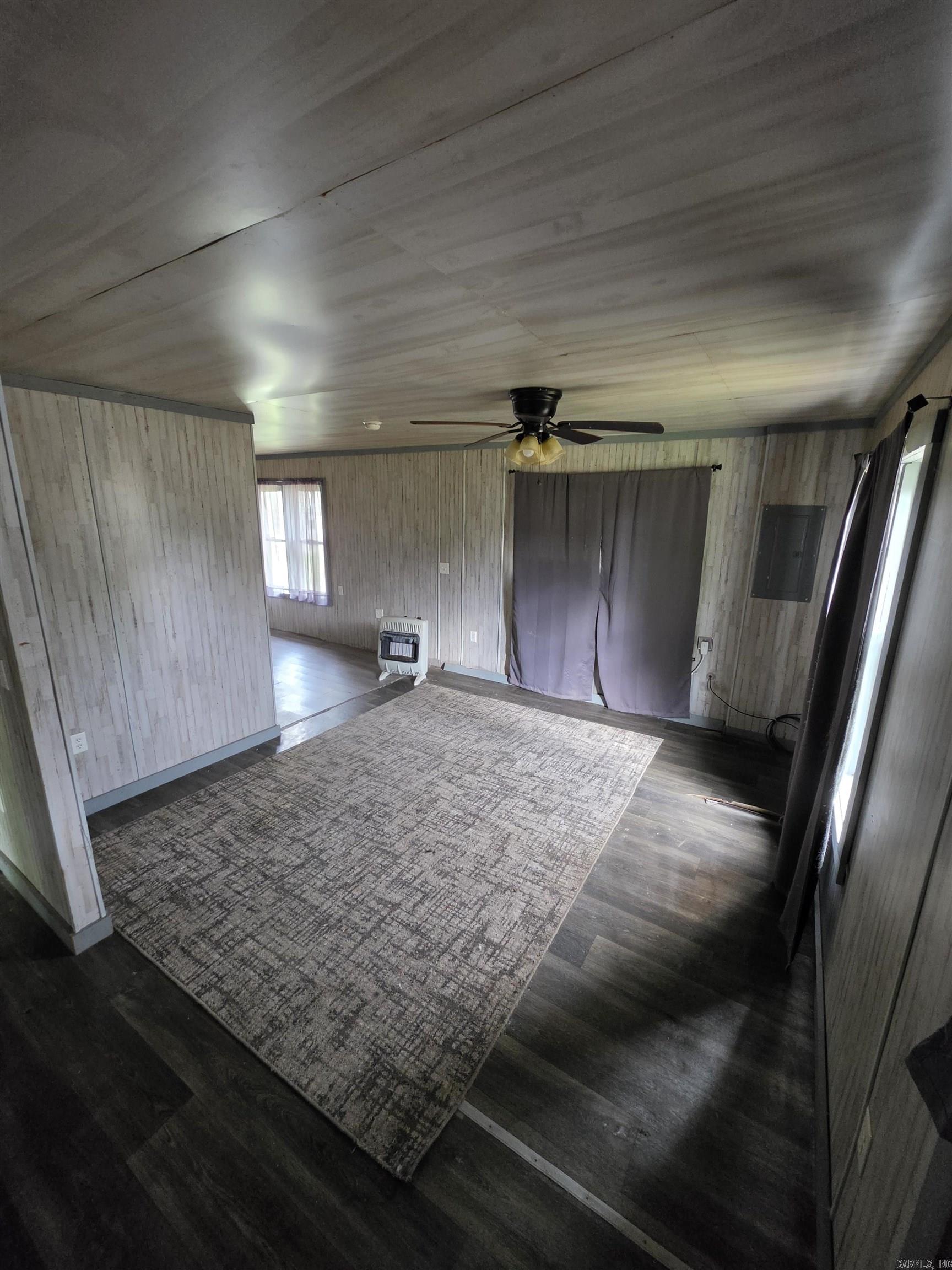 REEVES PINE GROVE - Residential