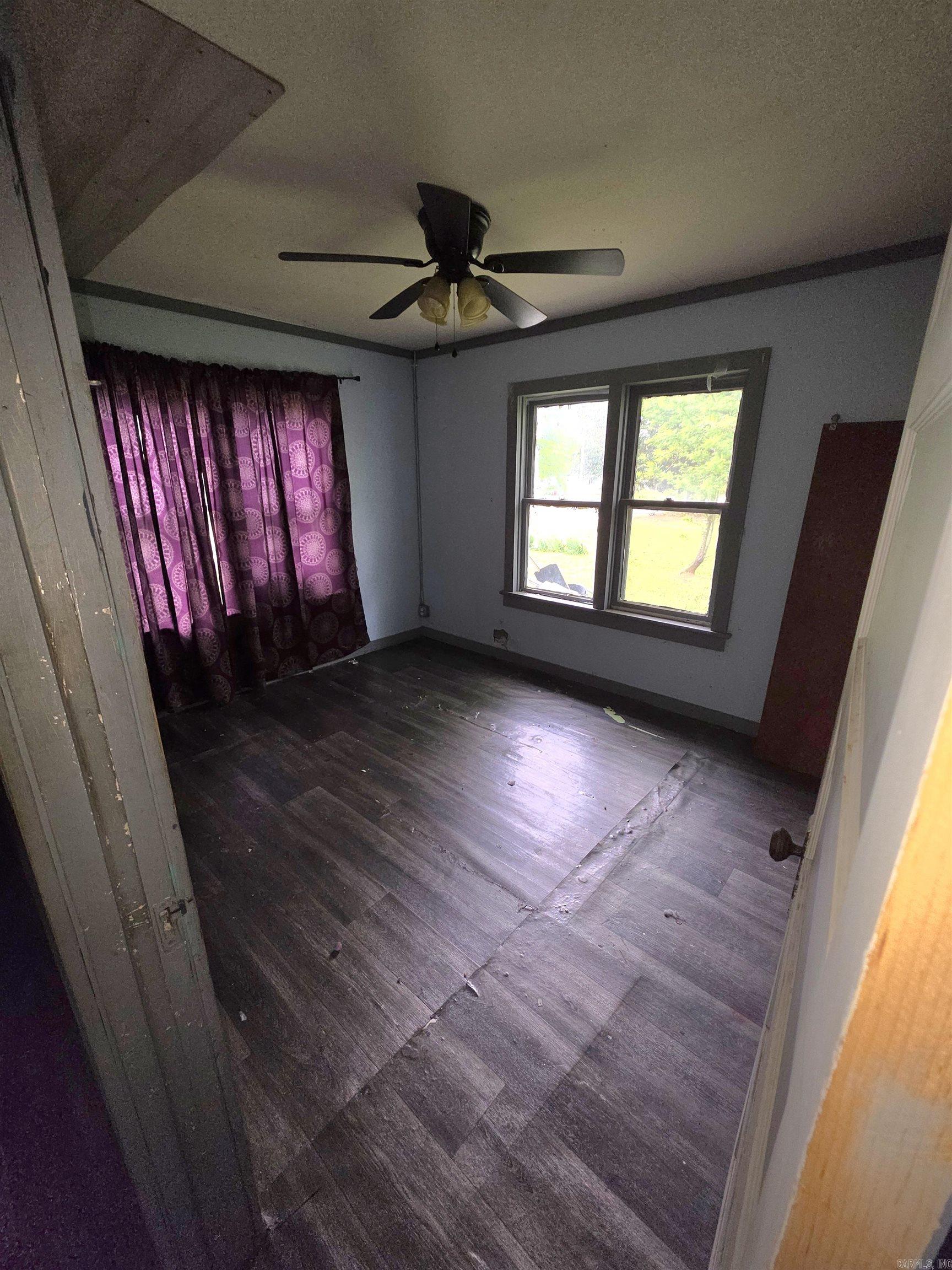 REEVES PINE GROVE - Residential