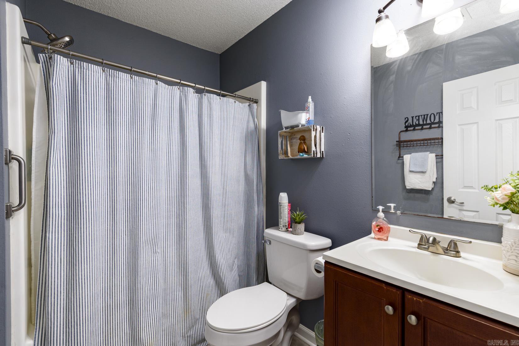 River Road Estates - Residential