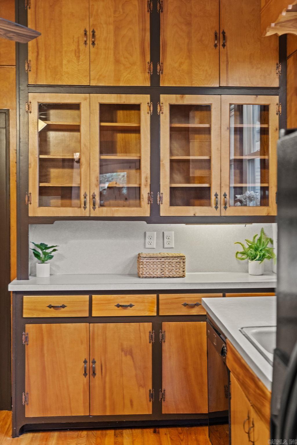 MIDLAND HILLS - Residential