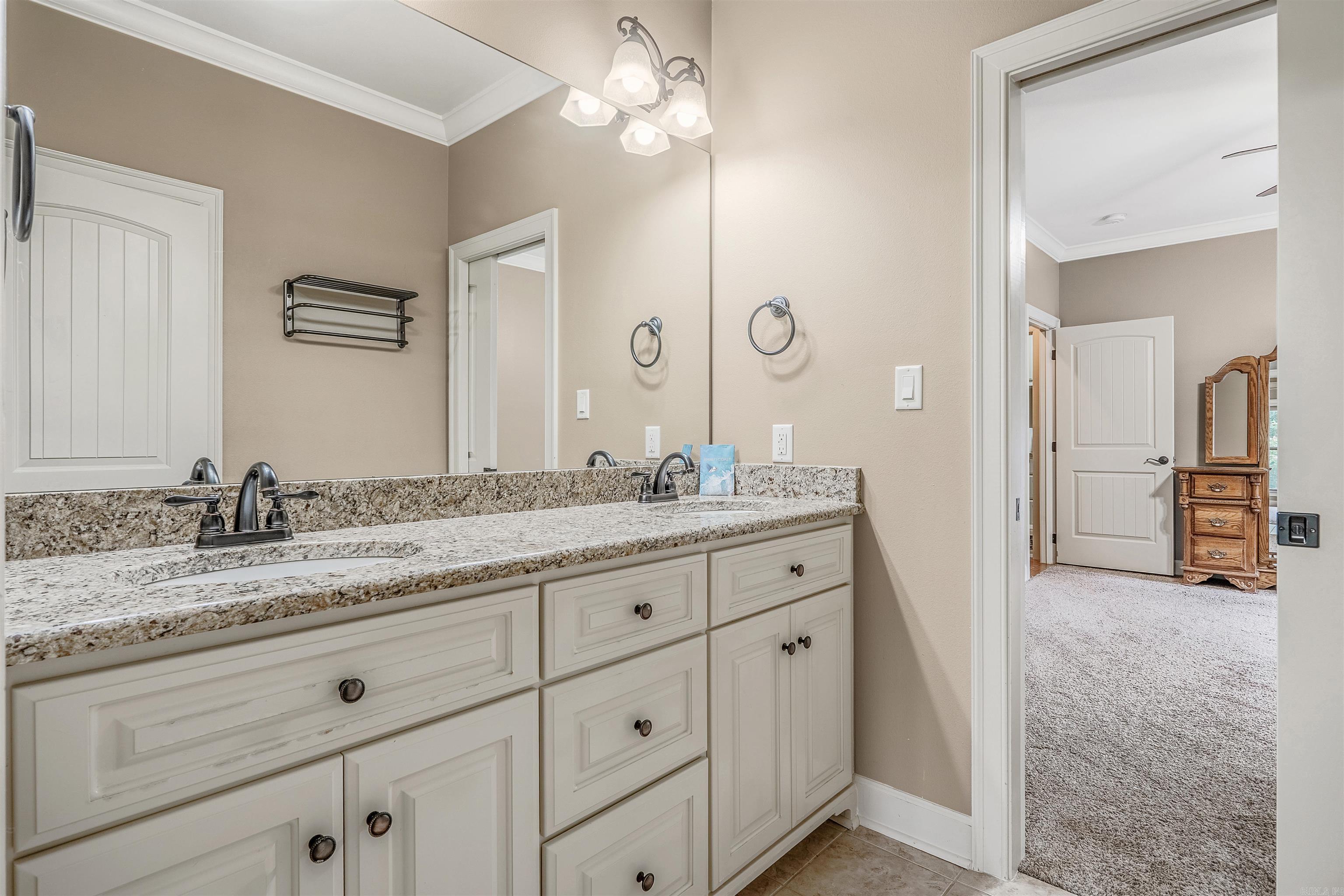 WOODLANDS EDGE - Residential