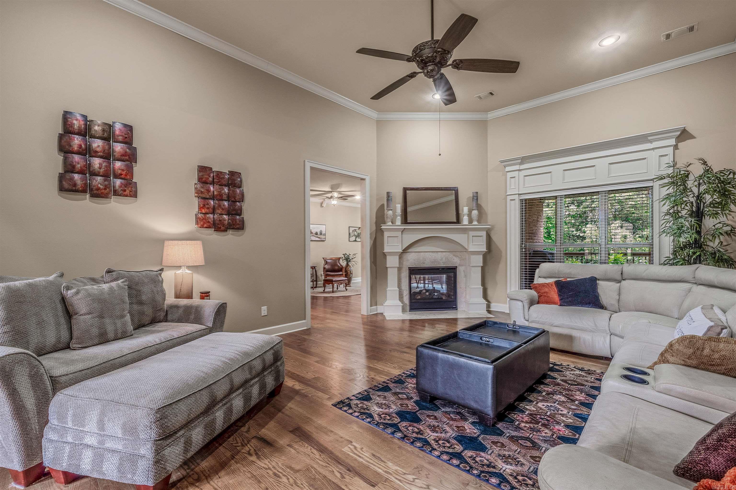 WOODLANDS EDGE - Residential