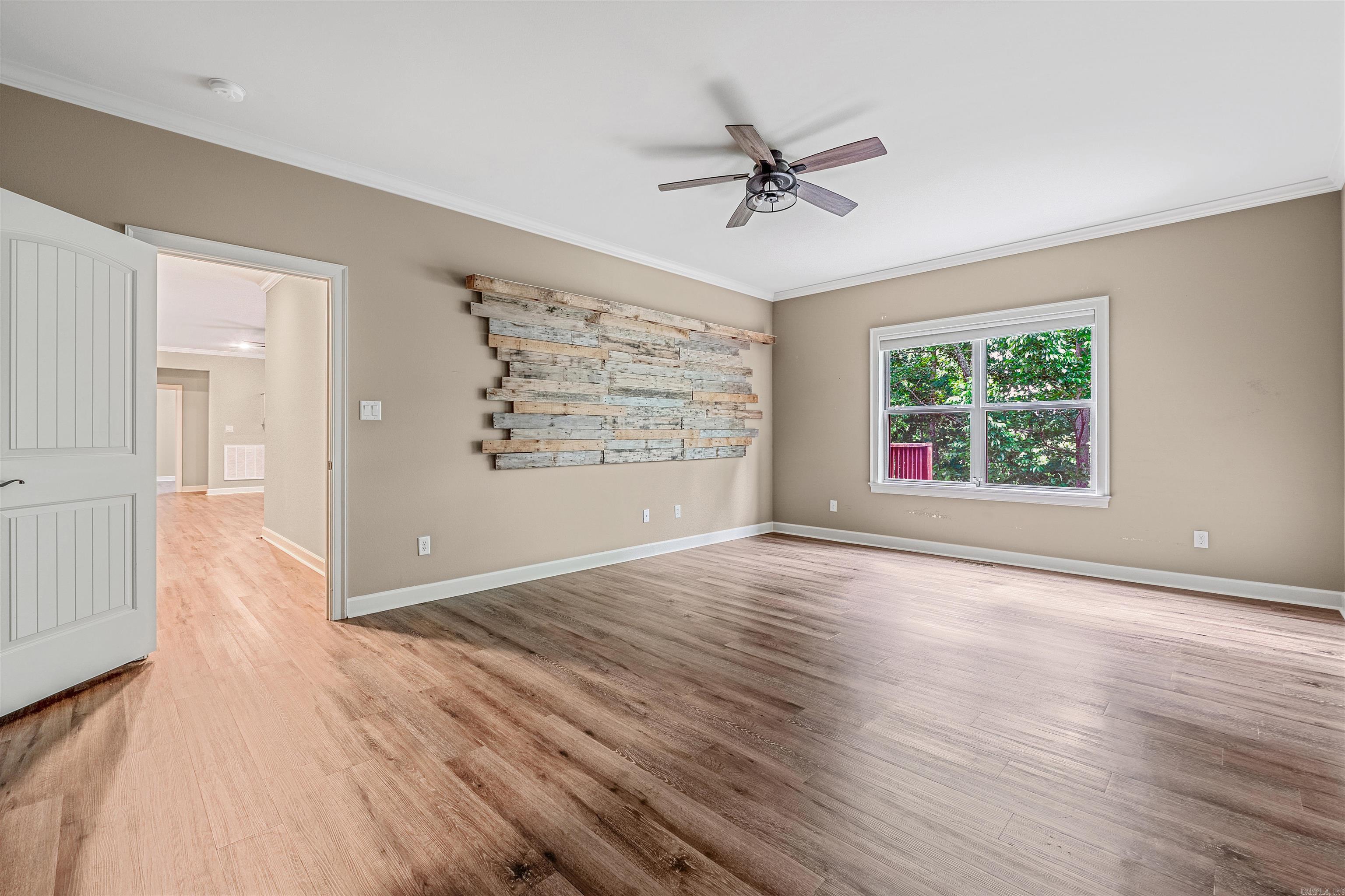 WOODLANDS EDGE - Residential