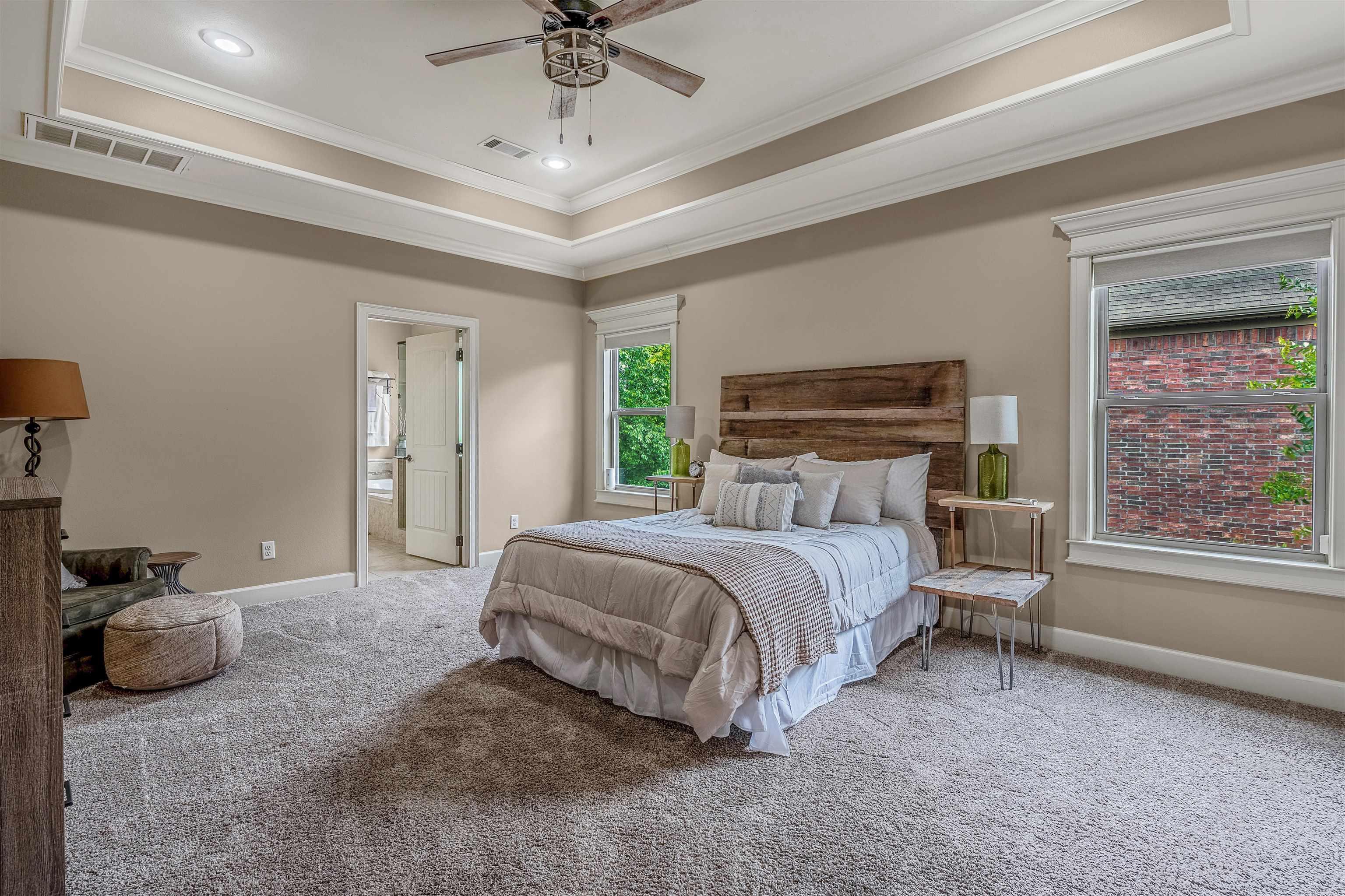 WOODLANDS EDGE - Residential