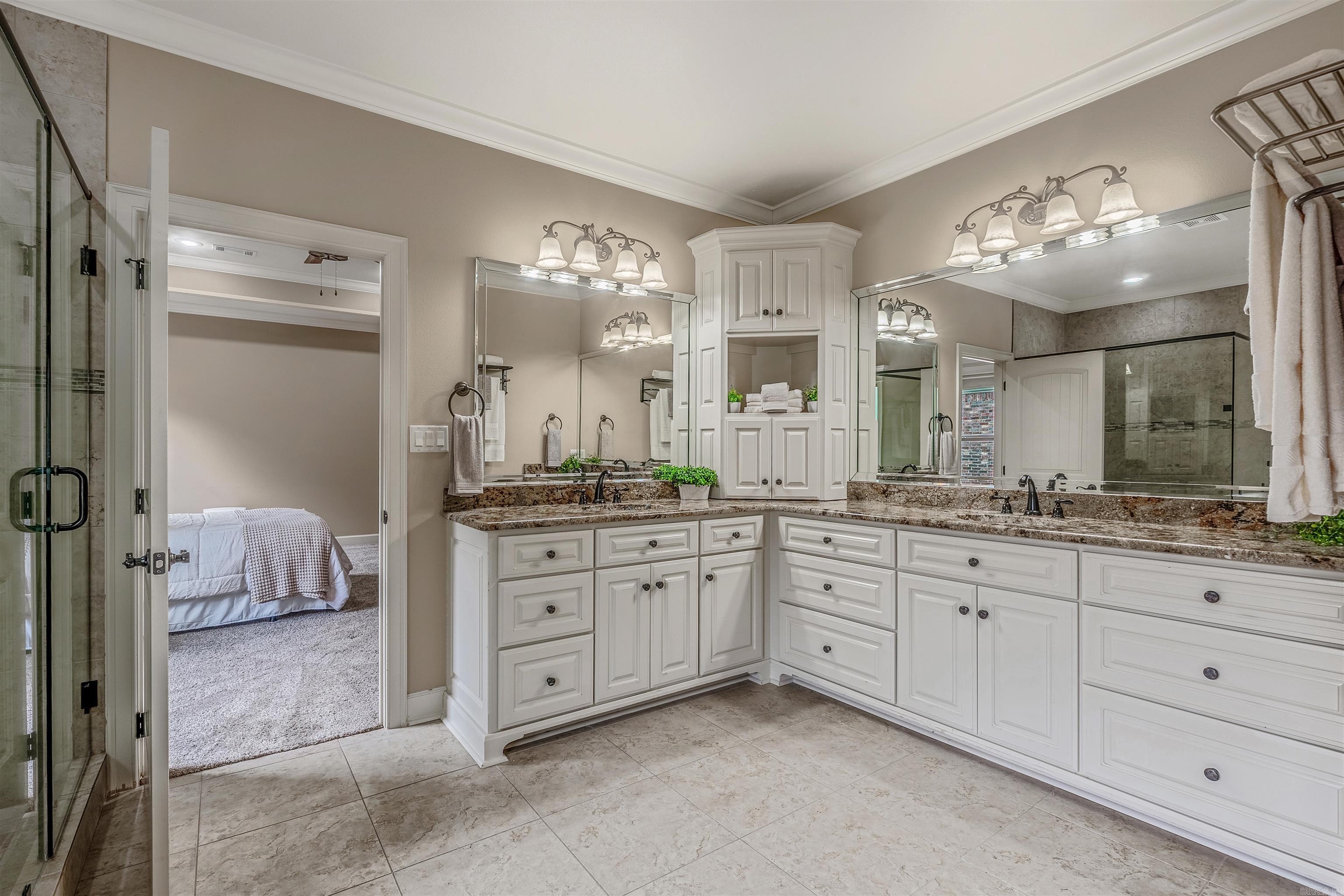 WOODLANDS EDGE - Residential