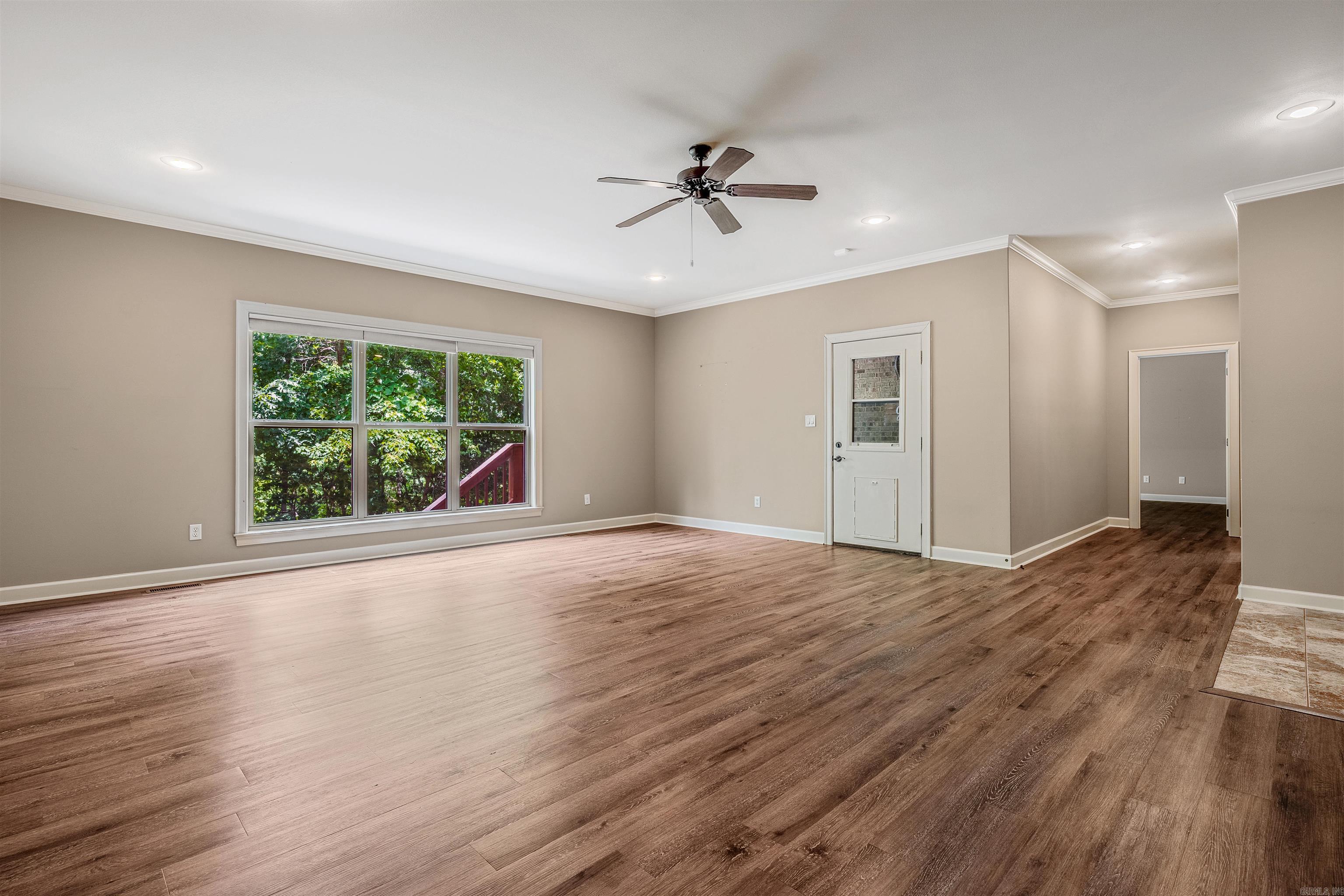 WOODLANDS EDGE - Residential