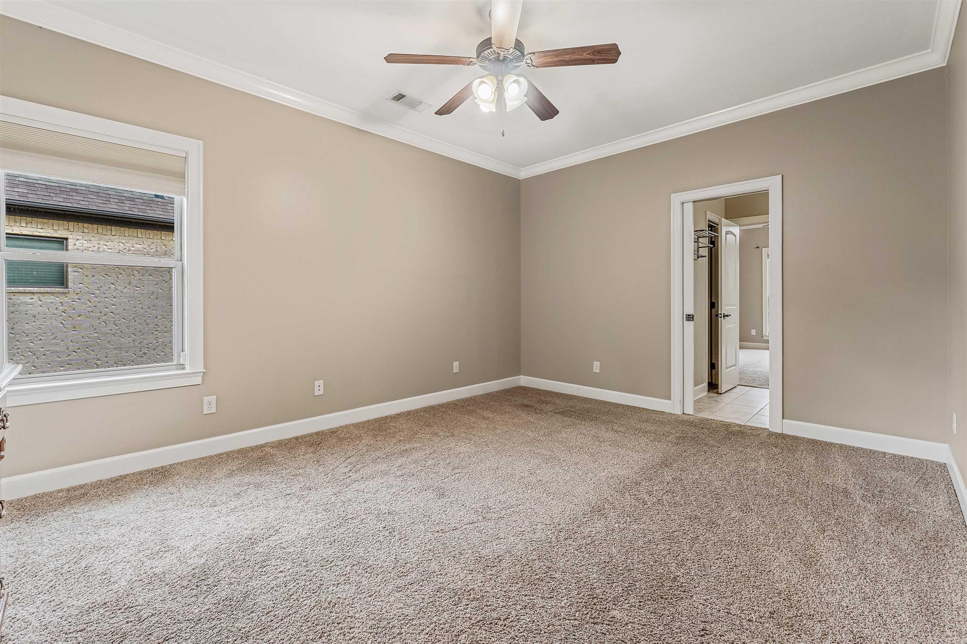 WOODLANDS EDGE - Residential