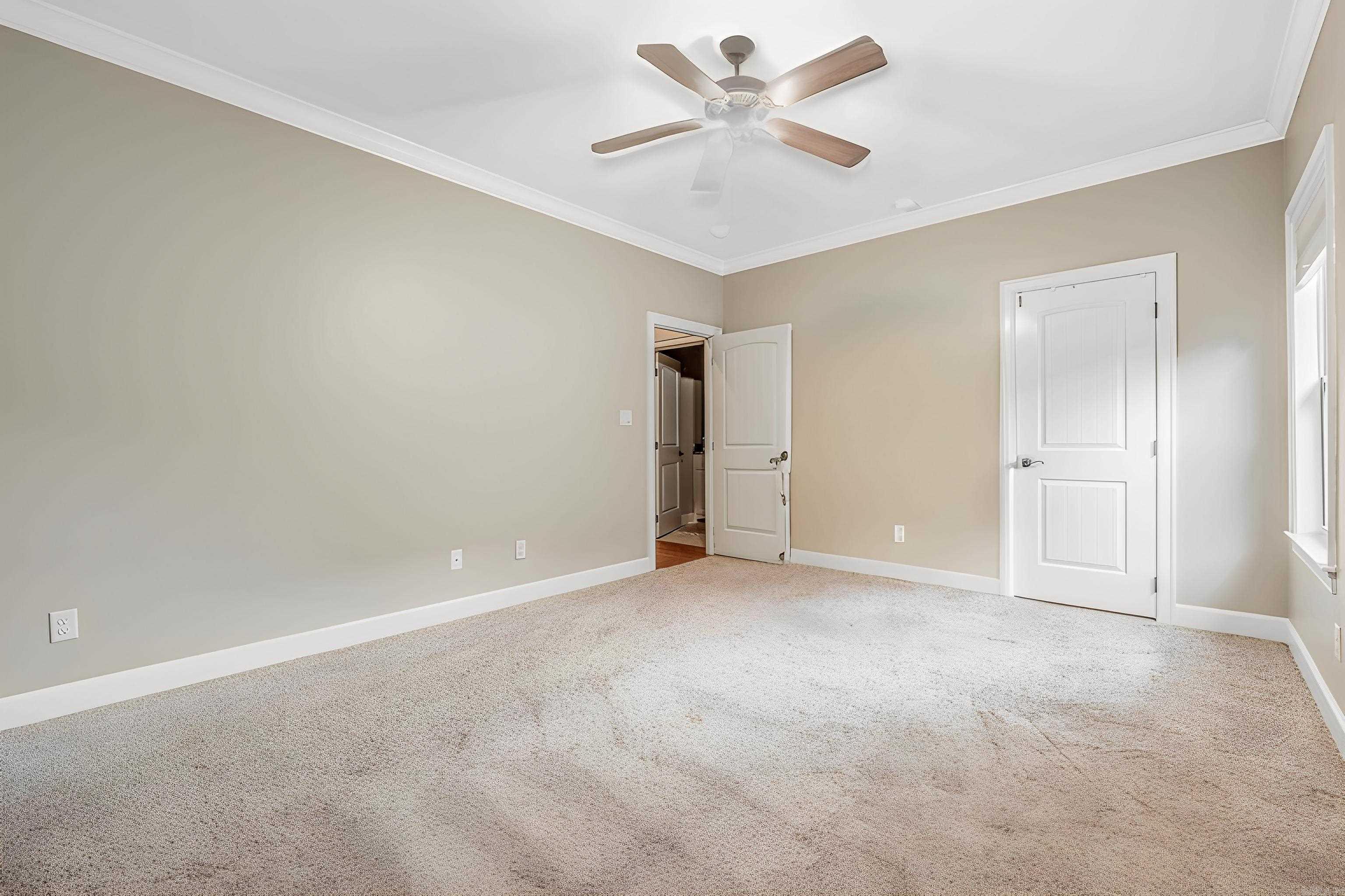 WOODLANDS EDGE - Residential