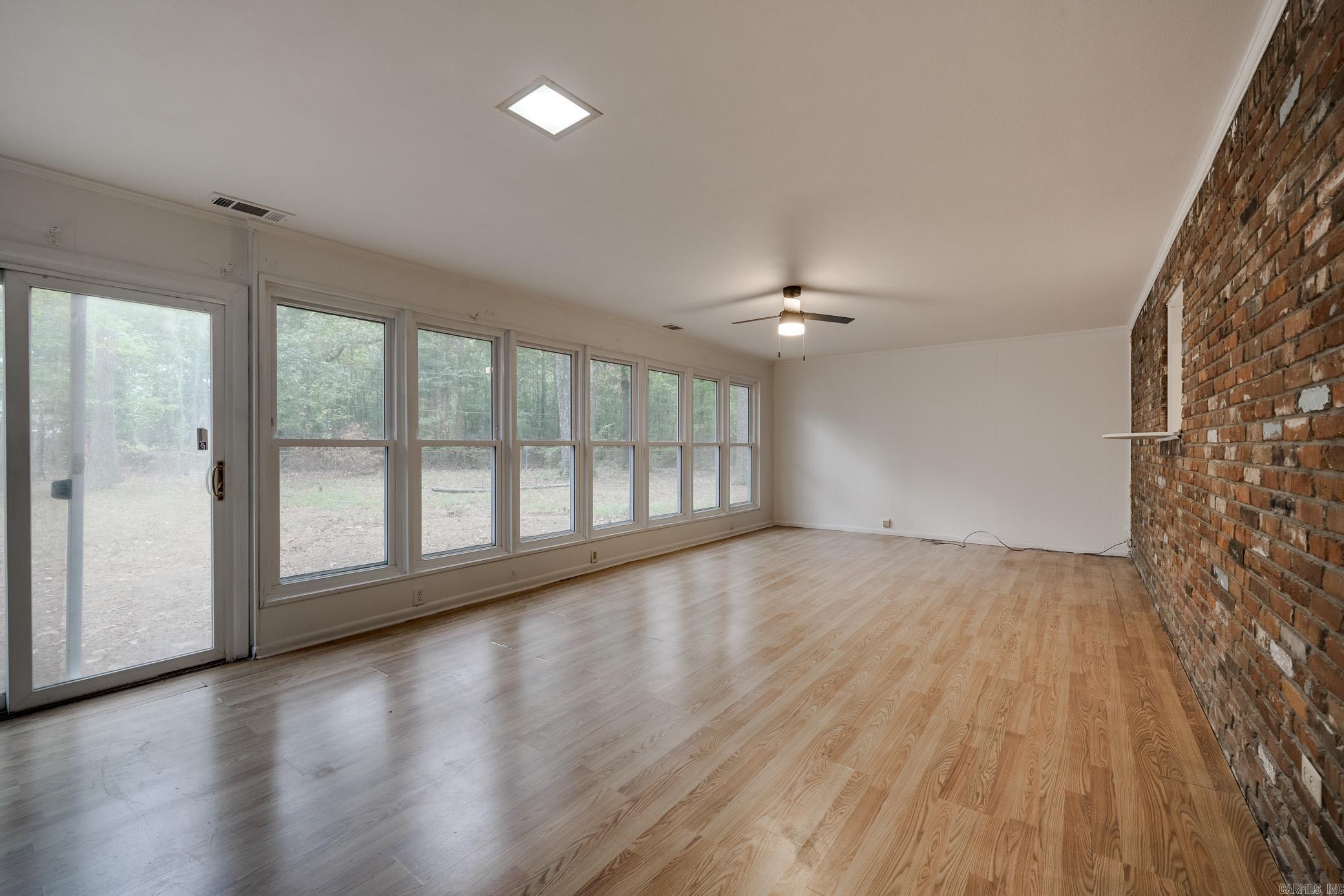 WINDAMERE - Residential