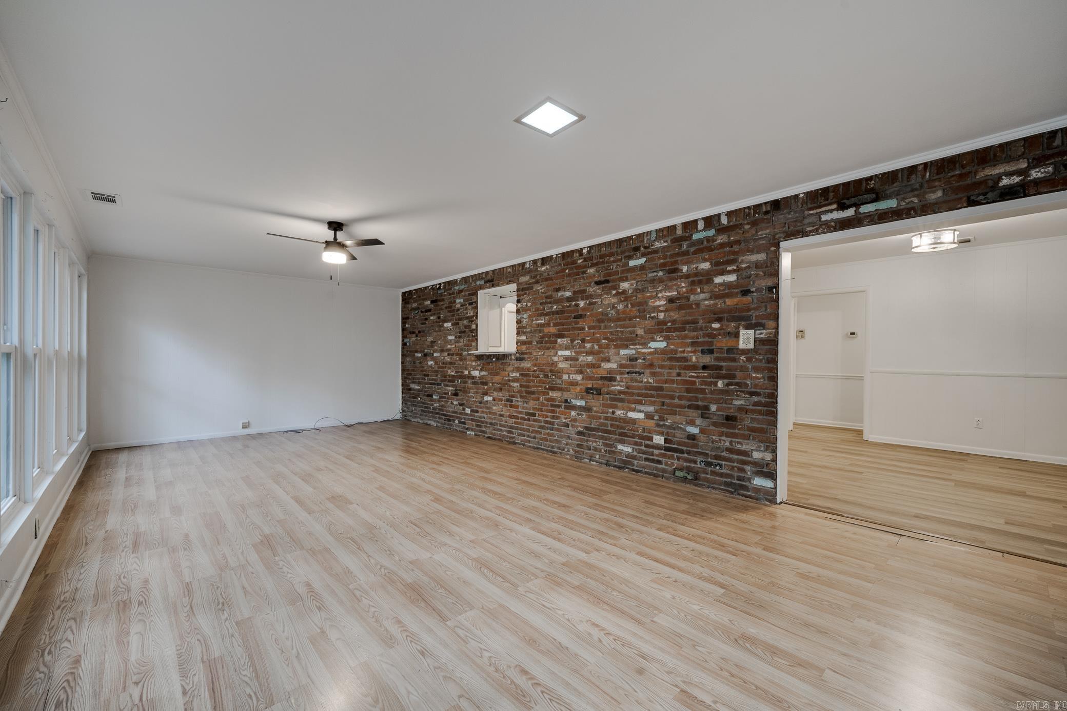 WINDAMERE - Residential