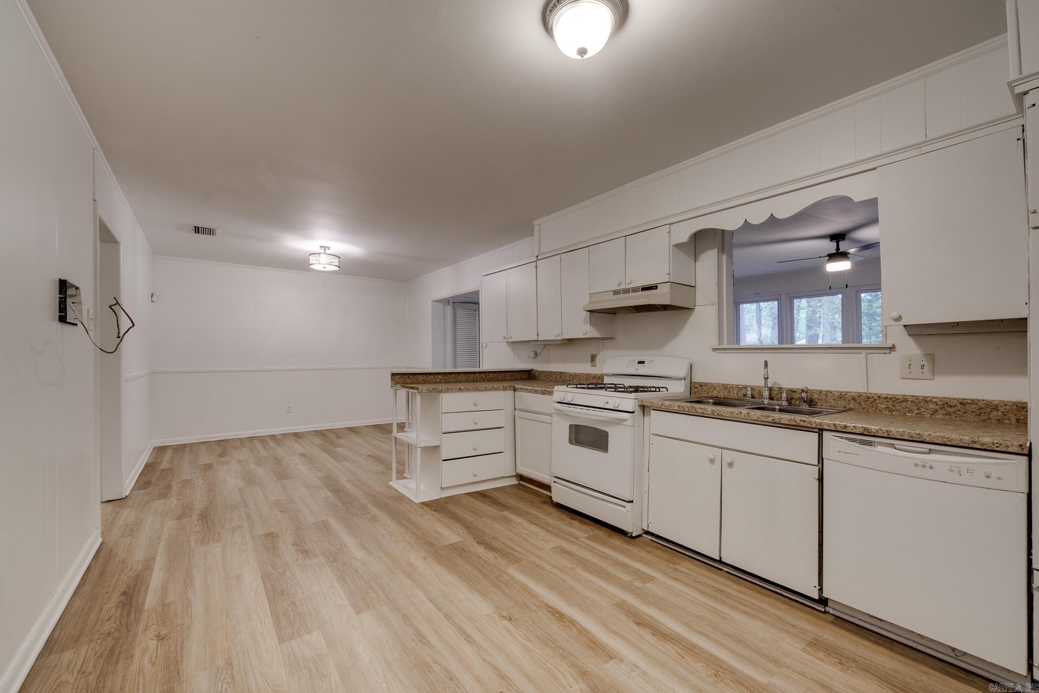 WINDAMERE - Residential