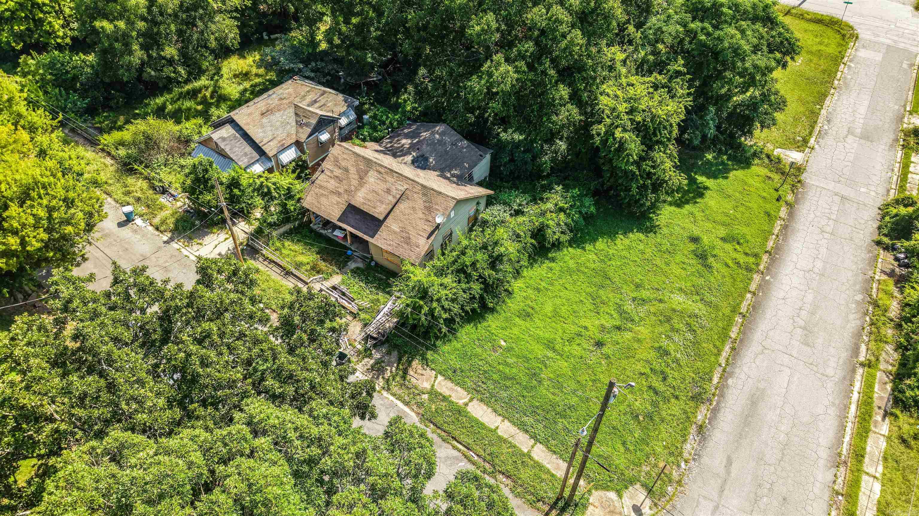 DESHON J W - Residential