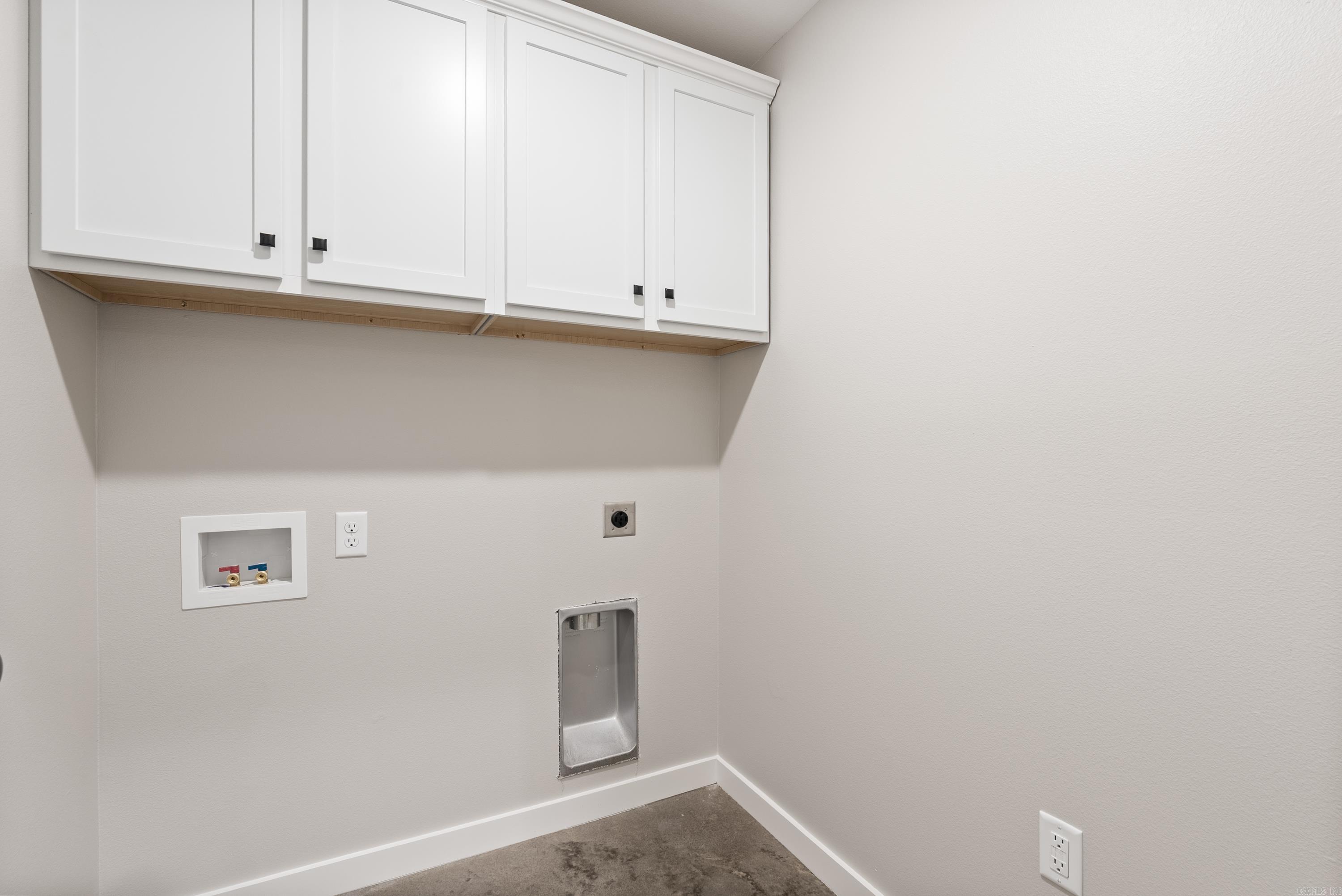 PARKWAY ESTATE - Residential