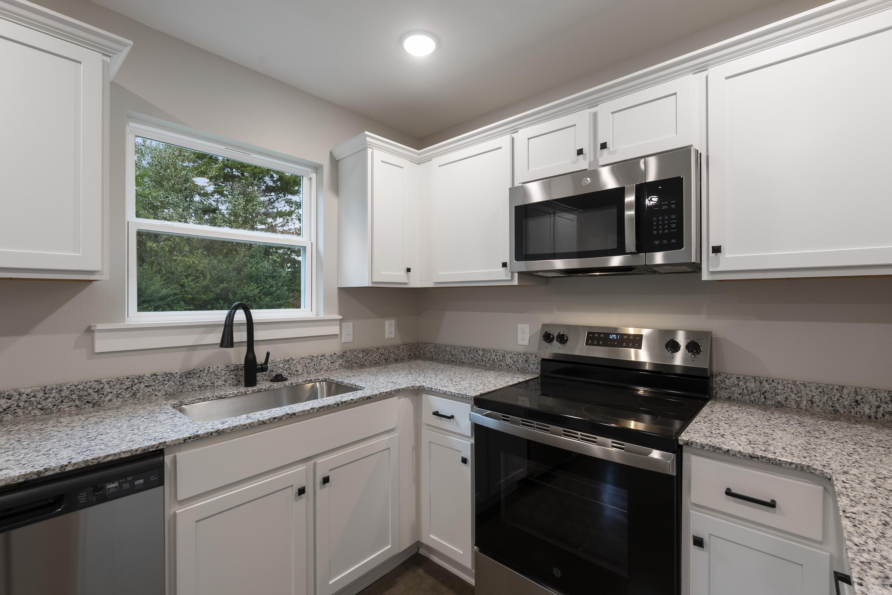 PARKWAY ESTATE - Residential