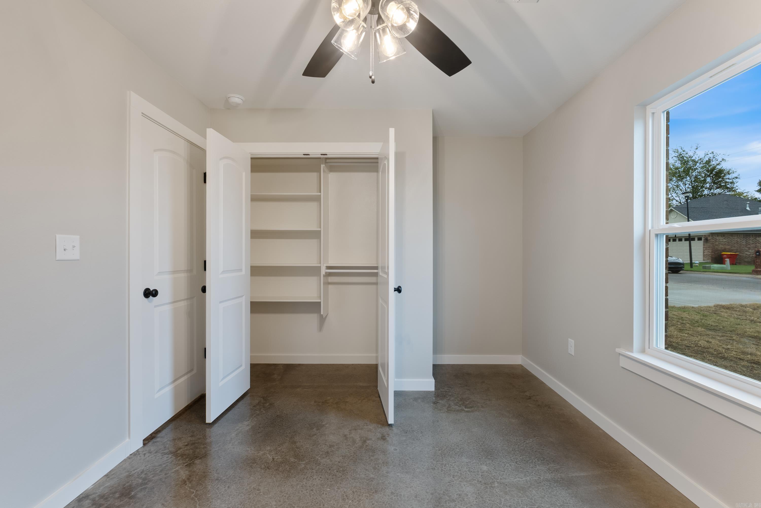 PARKWAY ESTATE - Residential