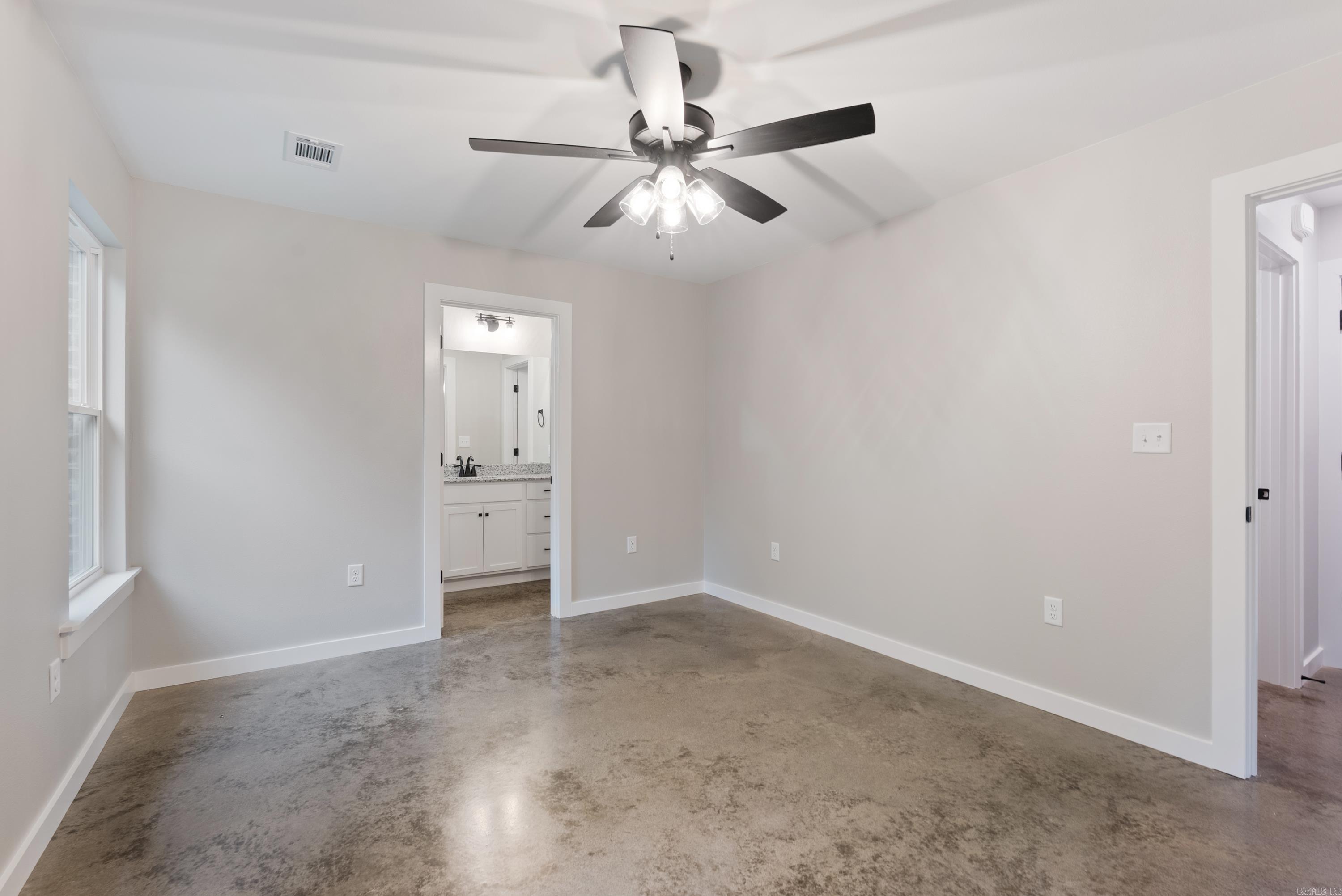 PARKWAY ESTATE - Residential