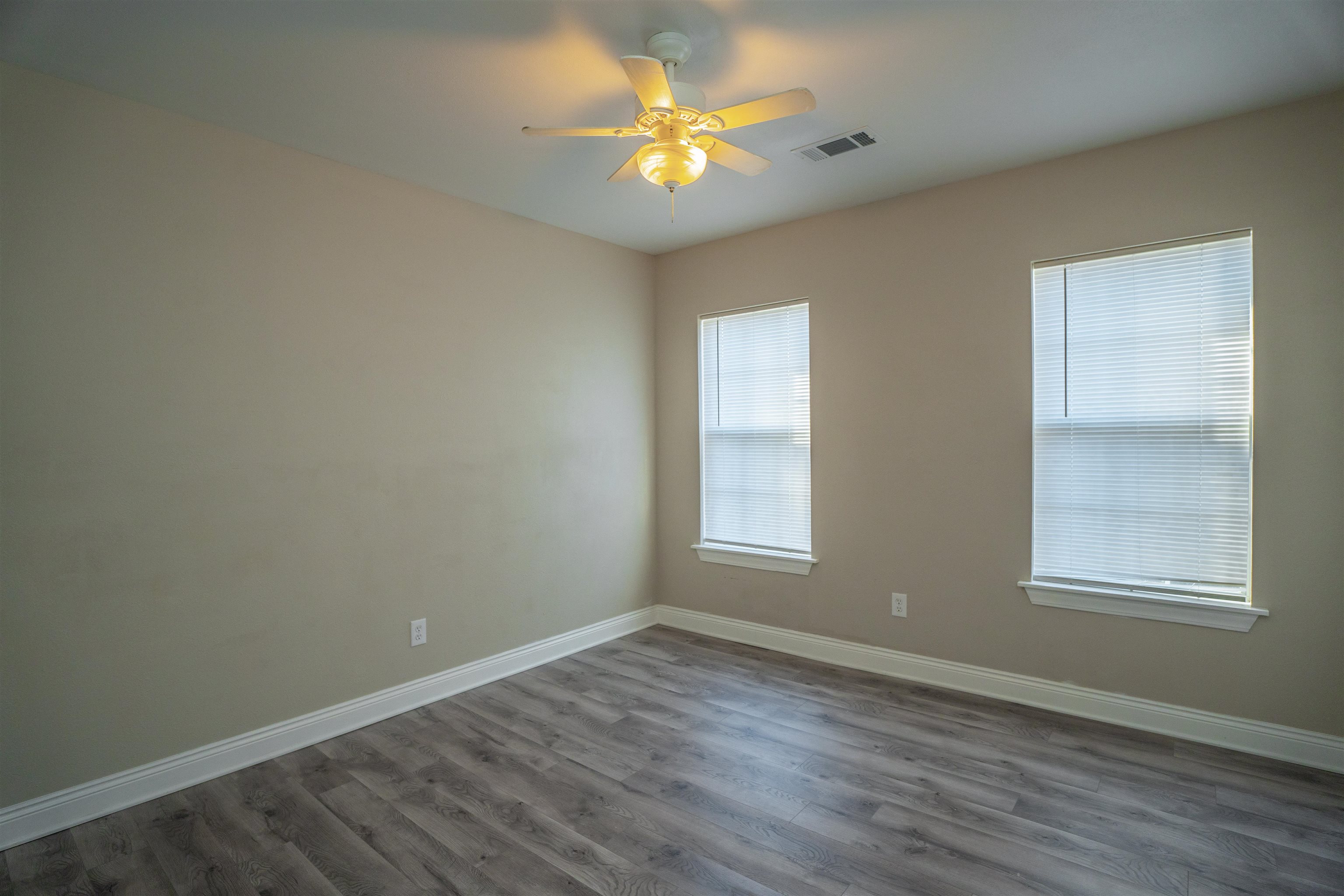 MALONEY - Residential