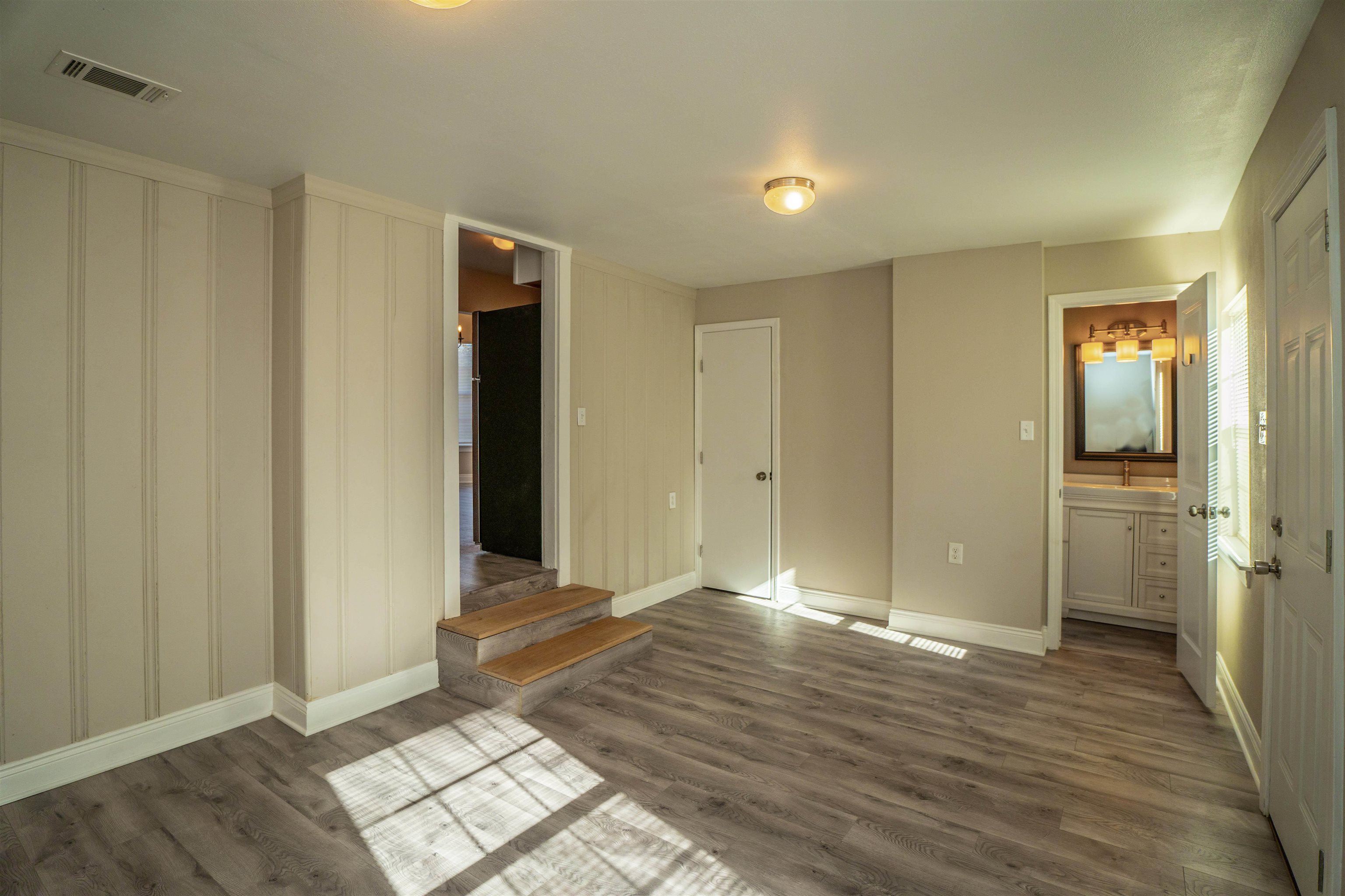 MALONEY - Residential