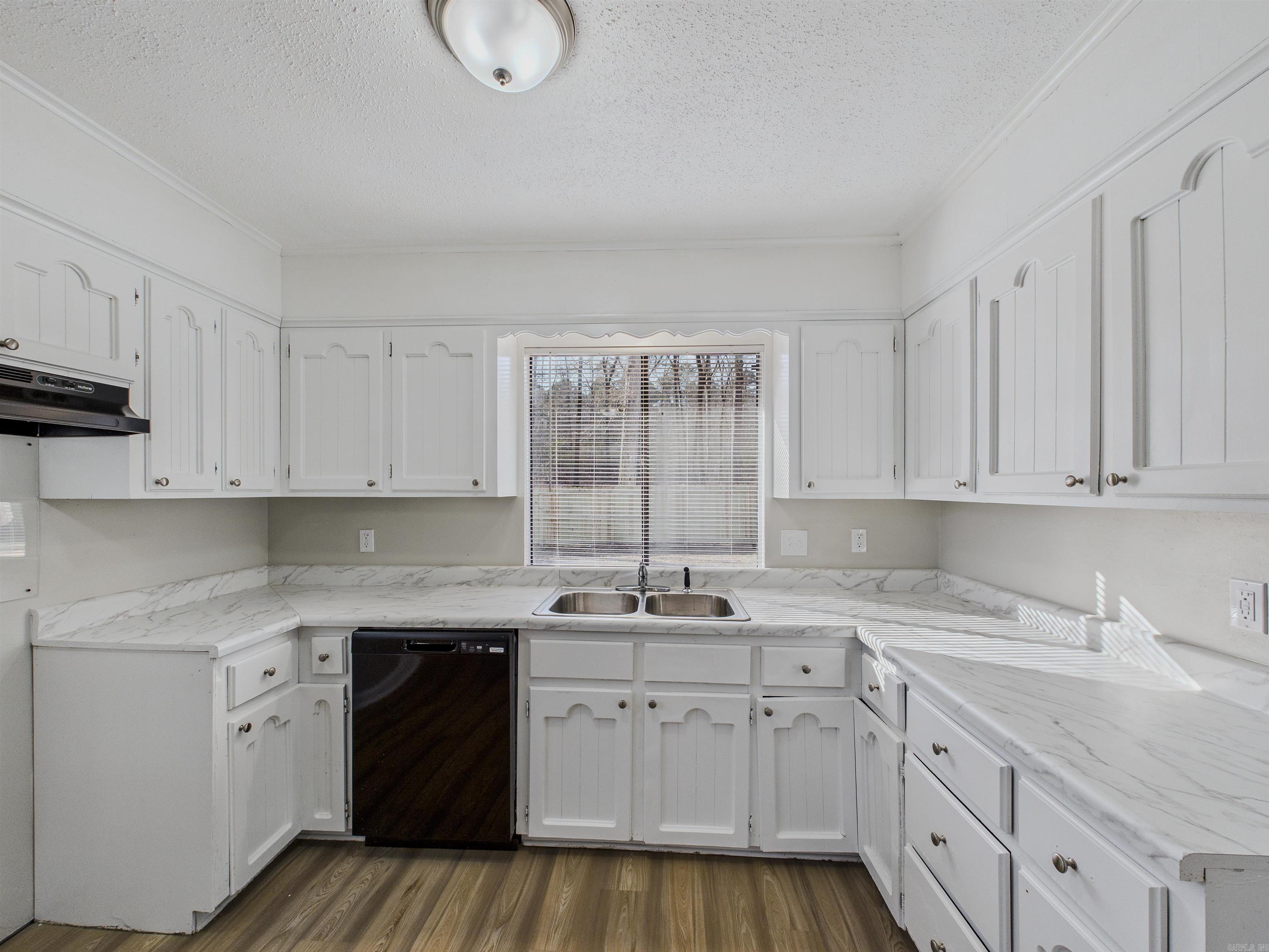 Sara Lynn - Residential