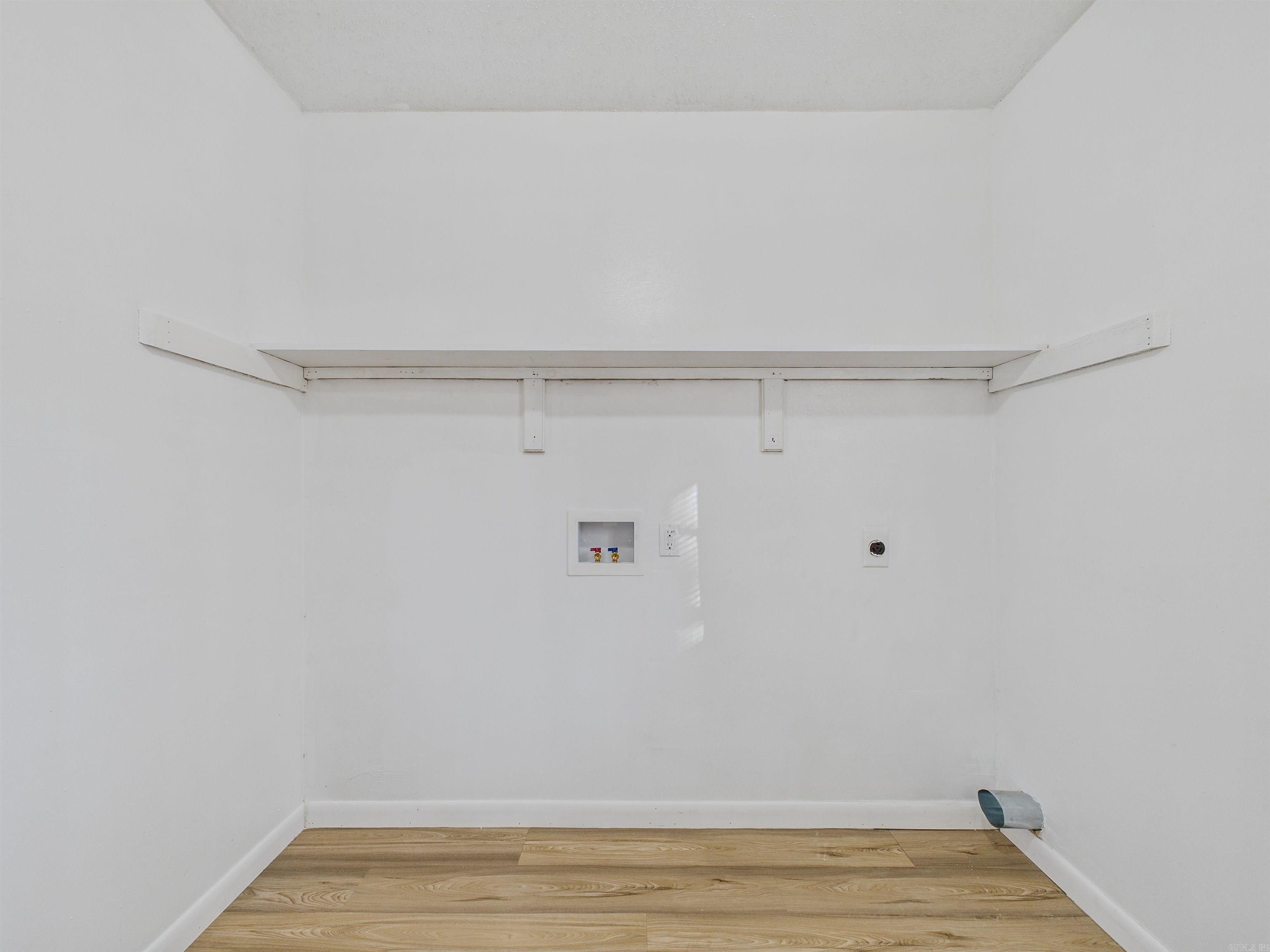 Sara Lynn - Residential